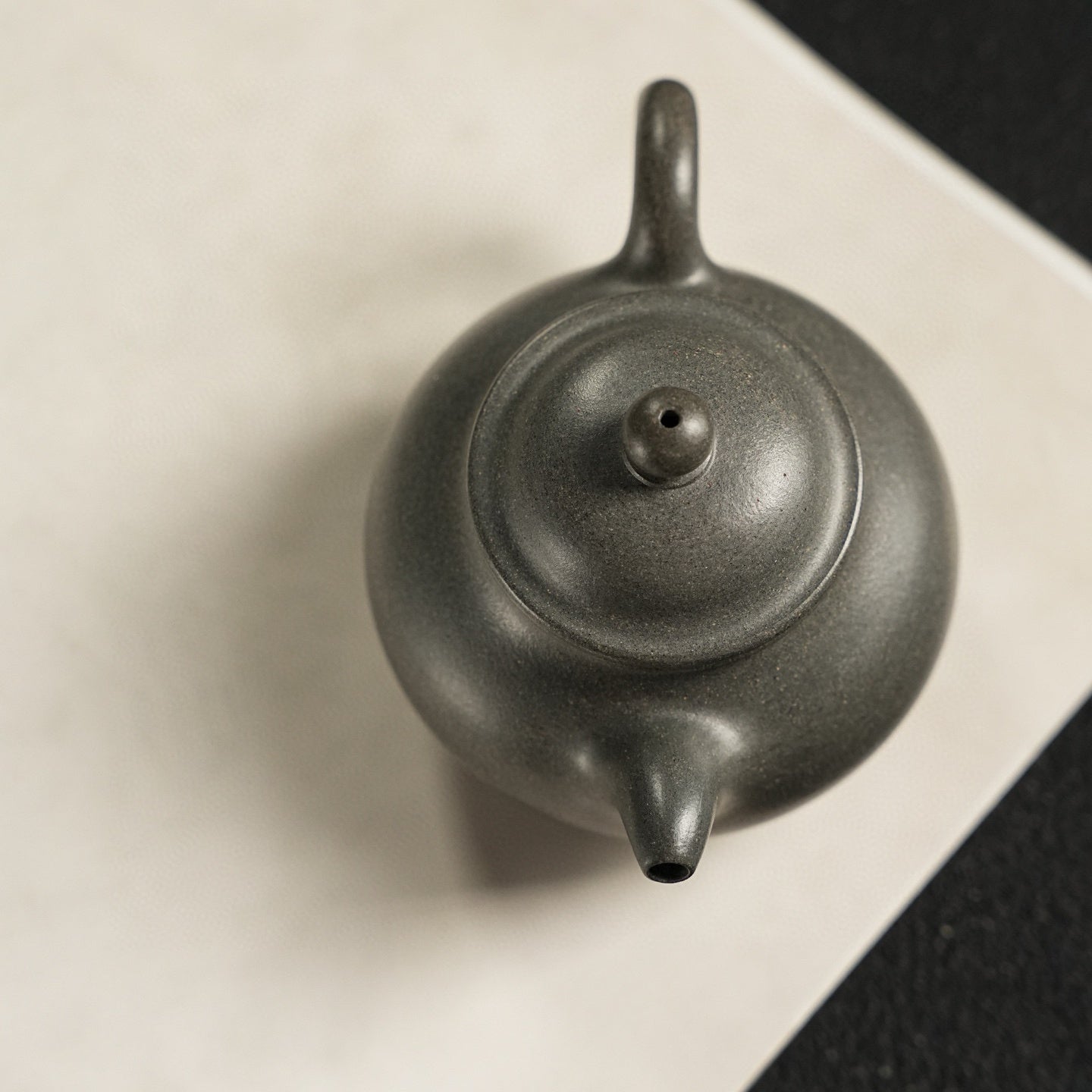 Pan Hu 200cc - Yixing Handmade Teapot - zycs_China