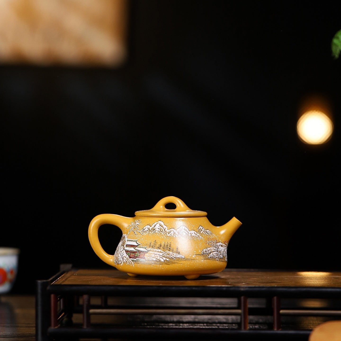 Ping Gai Shi Piao 190cc - Yixing Handmade Teapot 江苏宜兴