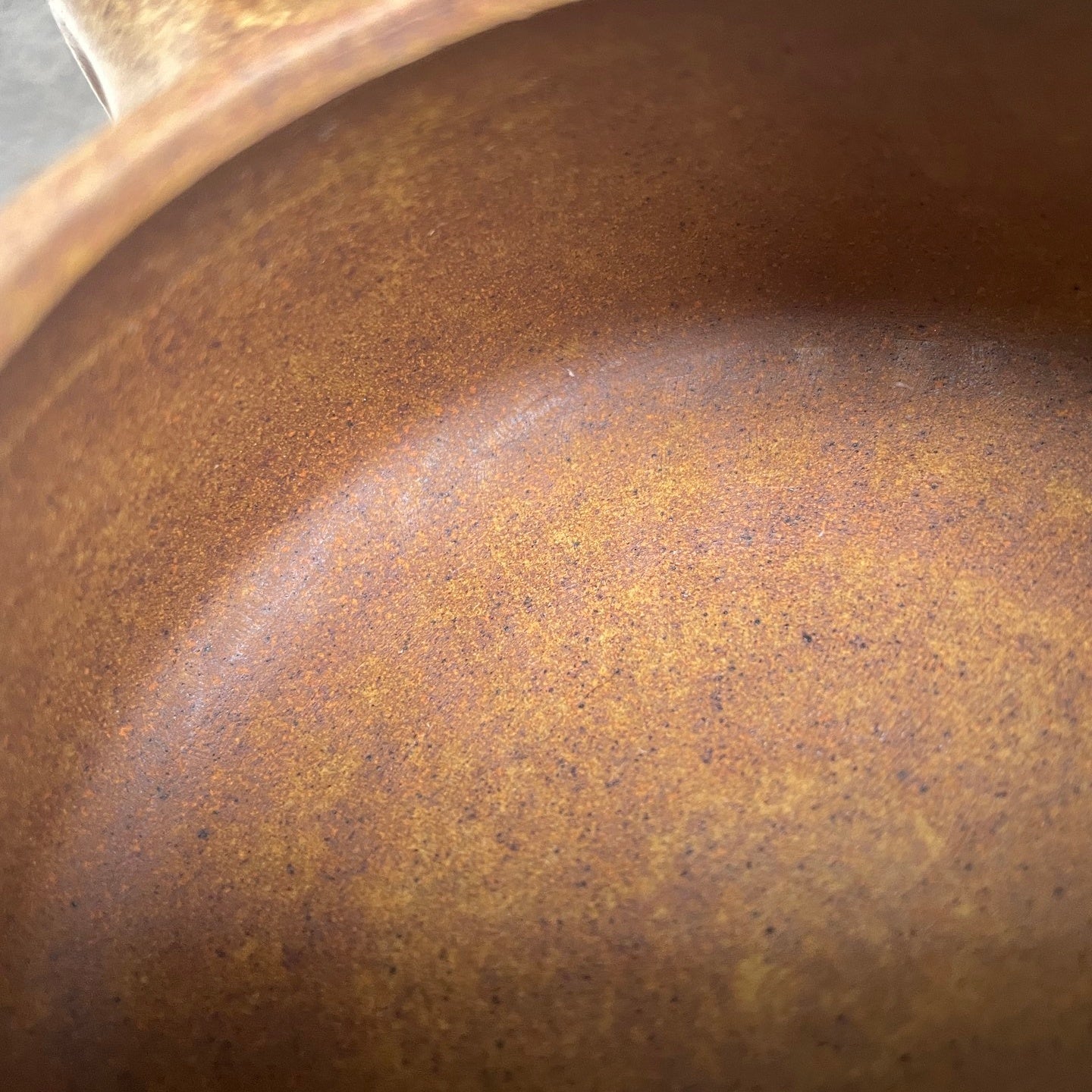 Ping Gai Shi Piao 200cc - Yixing Handmade Teapot 江苏宜兴