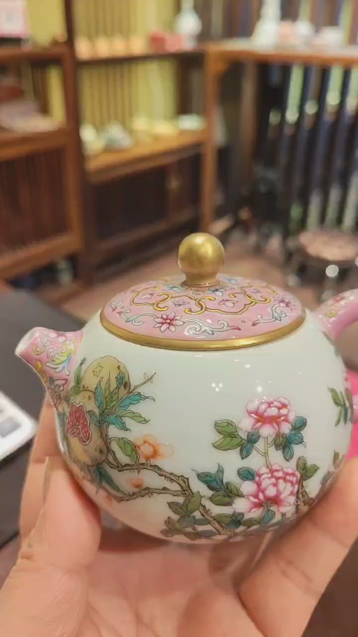 Xi Shi 180cc - Jing De Zhen Porcelain Teapot