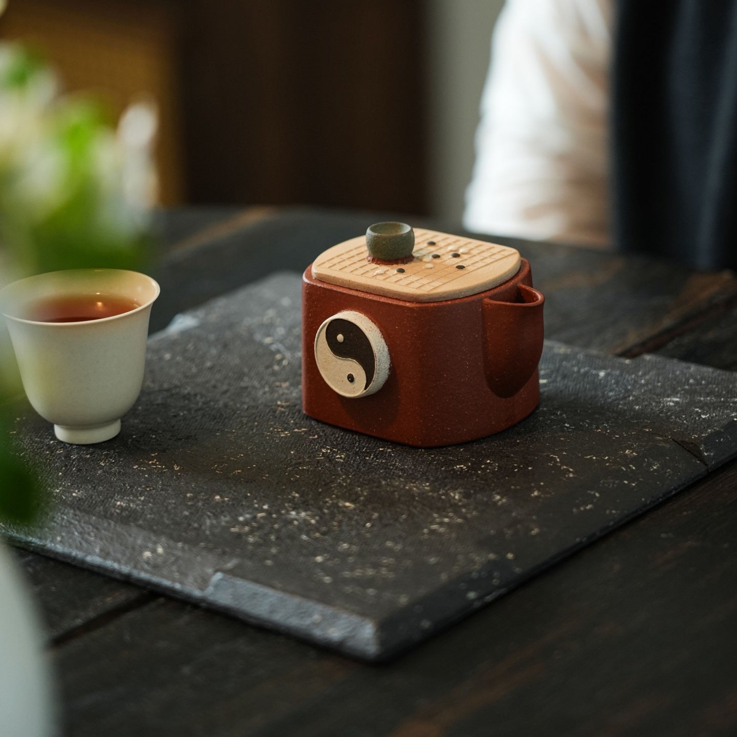 Qi 130cc - Yixing Handmade Teapot - zycs_China