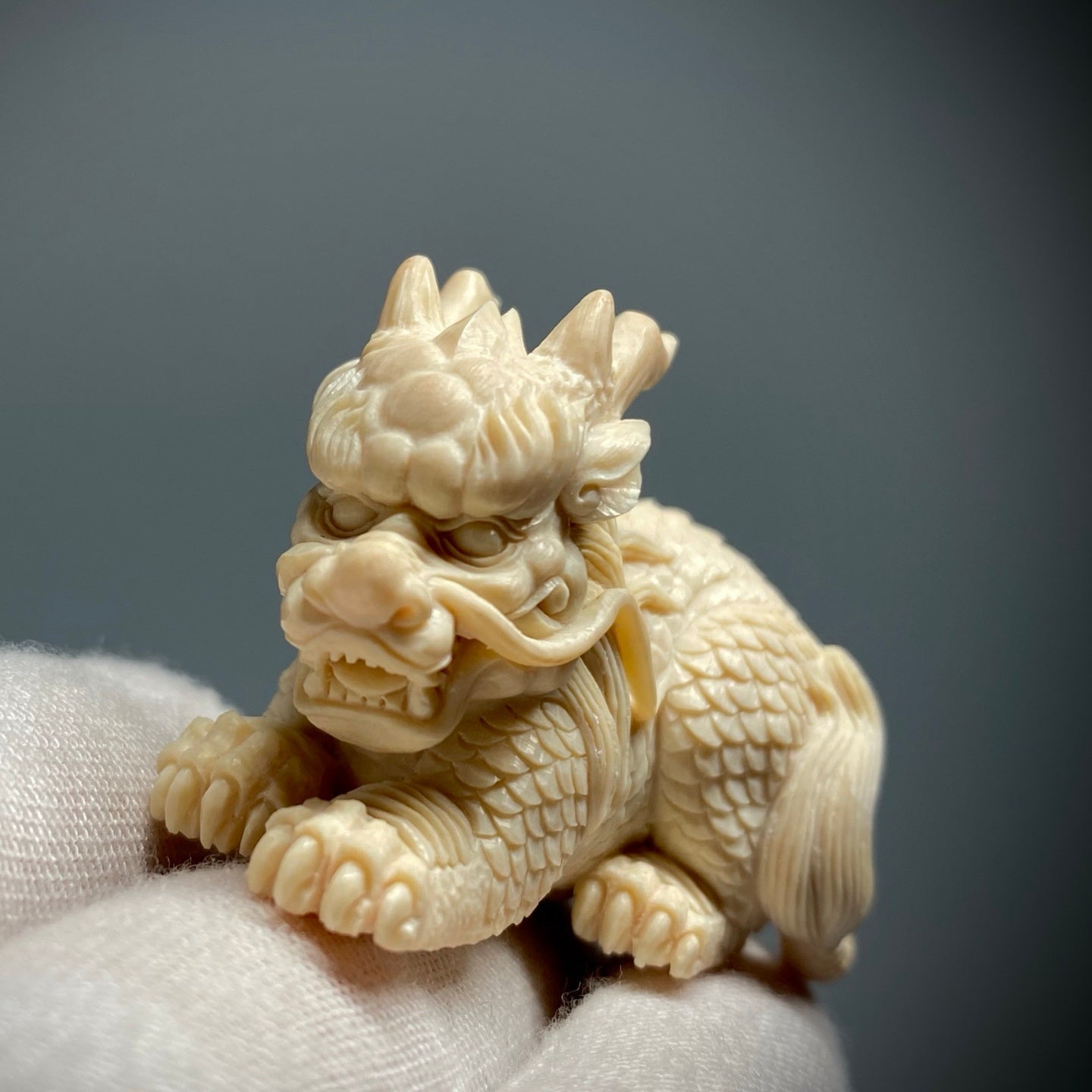 Qi Lin Xian Rui - Mammoth Sculpture - zycs_China - tea - teapot