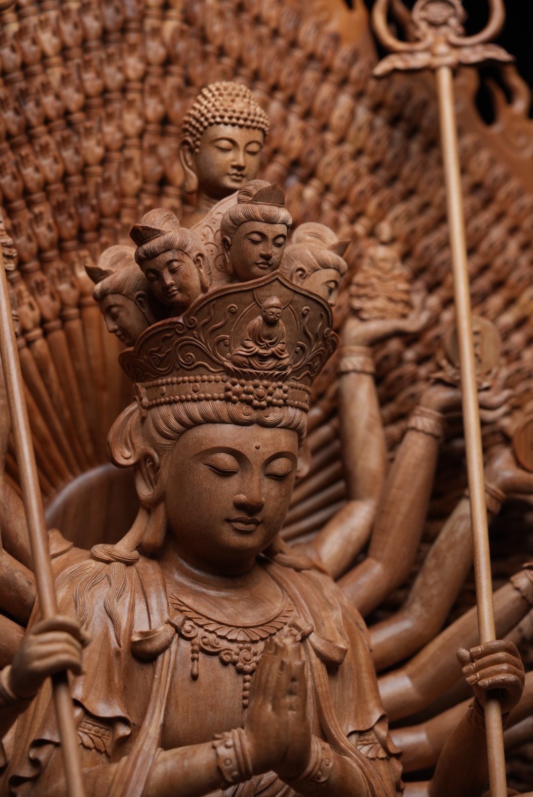 Qian Shou Guan Yin - Wood Sculpture - zycs_China