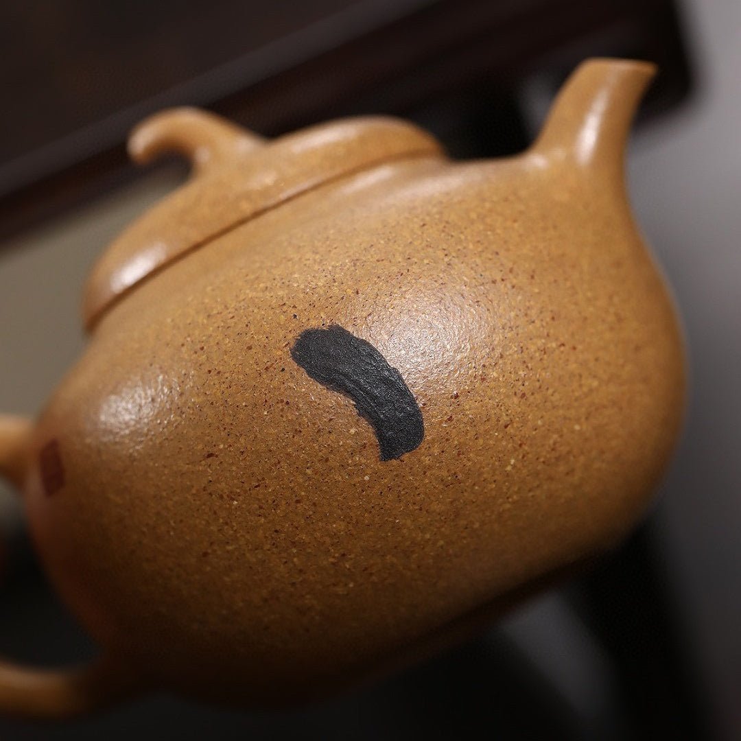 Qie Gua 100cc - Yixing Handmade Teapot - zycs_China