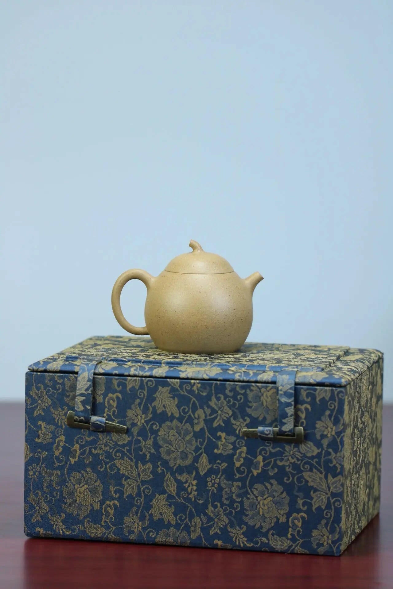 Qie Gua 140cc - Yixing Handmade Teapot - zycs_China
