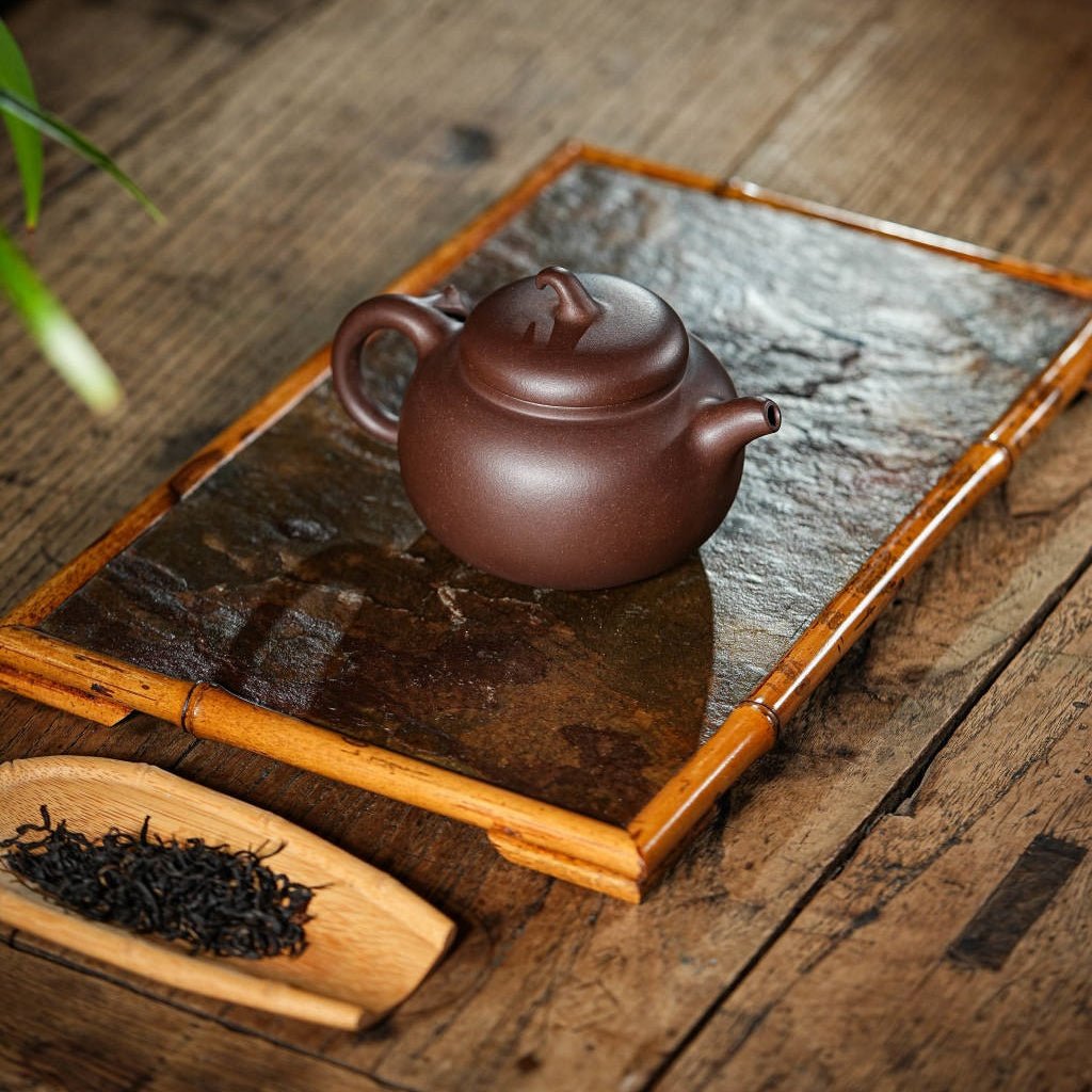 Qie Gua 170cc - Yixing Handmade Teapot - zycs_China
