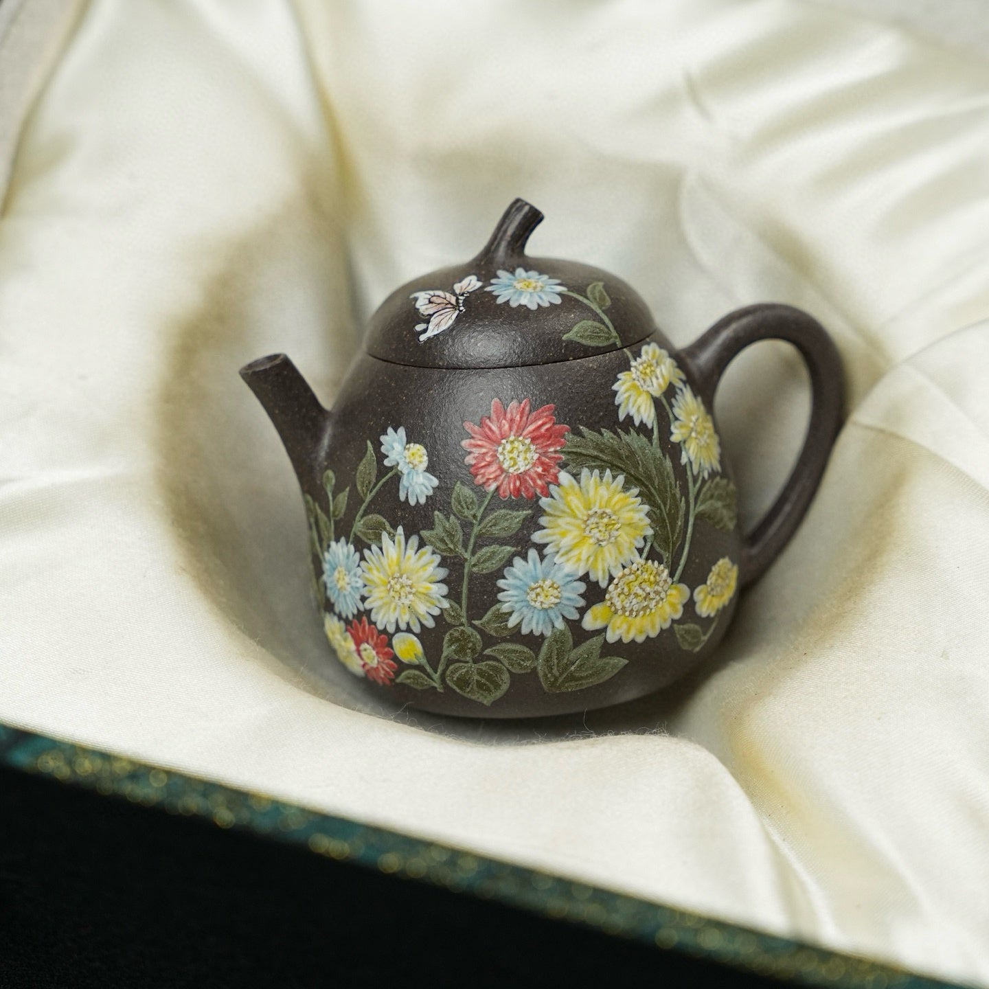 Qie Gua 85cc - Yixing Handmade Teapot - zycs_China