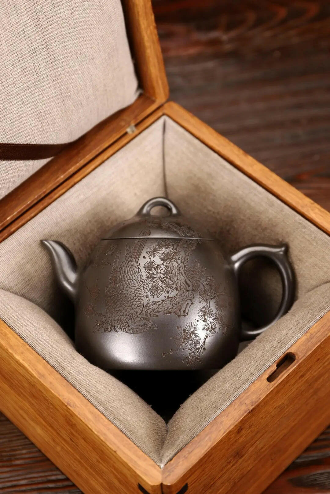 Qin Quan 260cc - Yixing Handmade Teapot - zycs_China