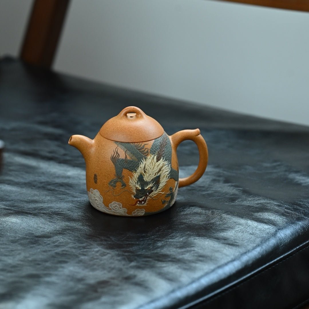 Qin Quan 260cc - Yixing Handmade Teapot 江苏宜兴