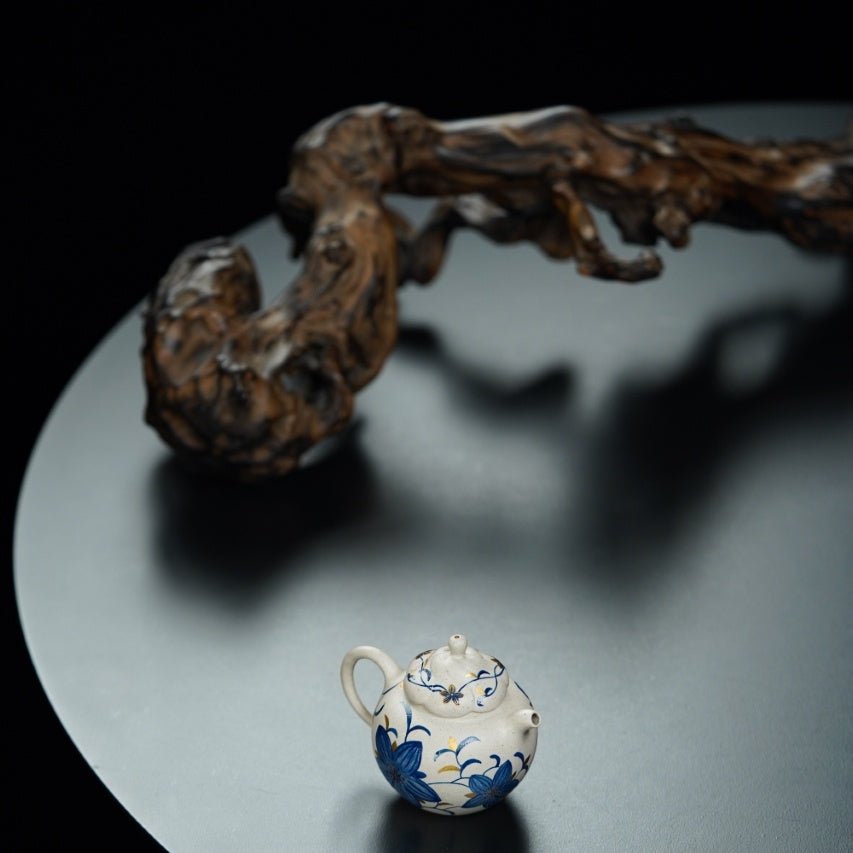 Qing Hua Ji Yi 100cc - Yixing Handmade Teapot - zycs_China