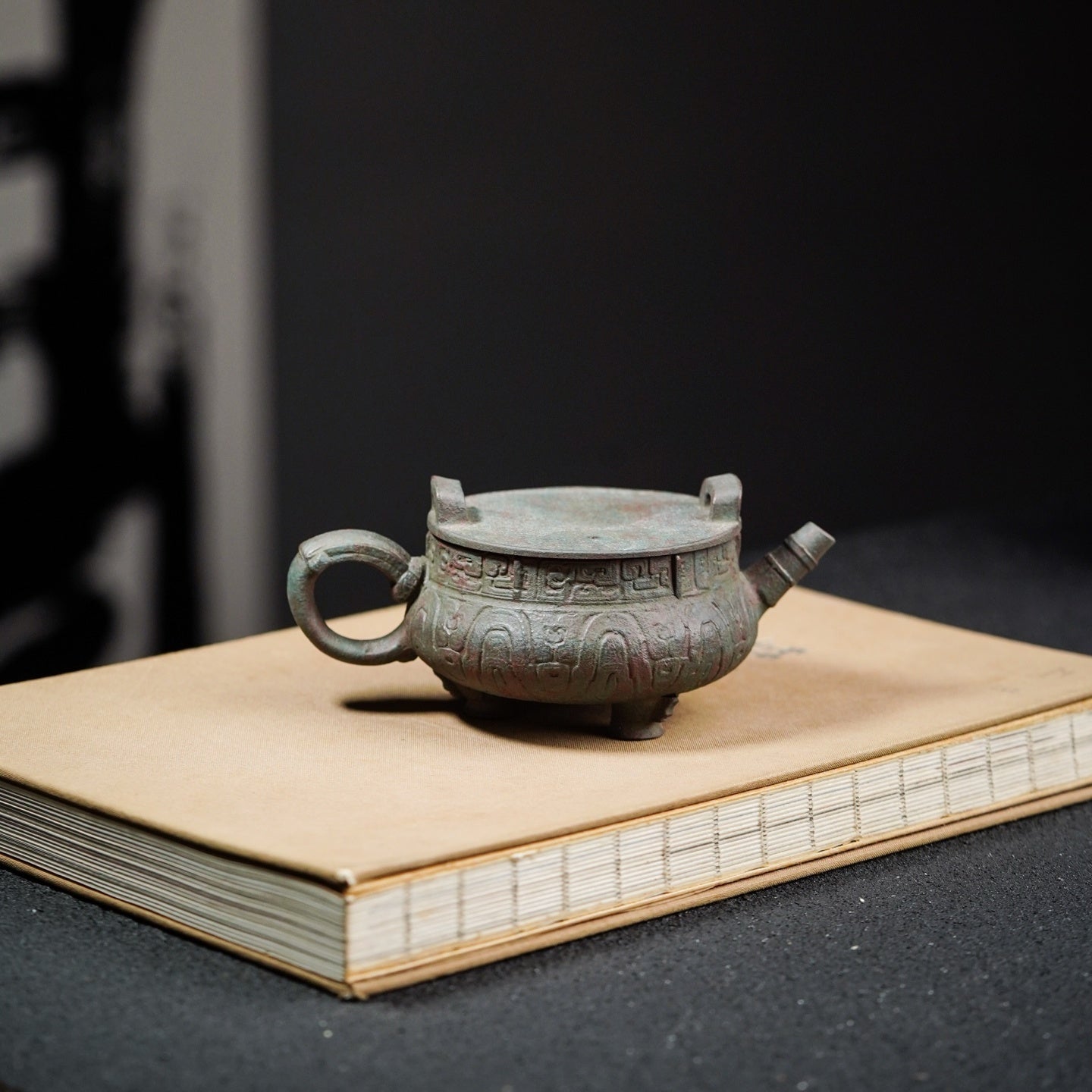 Qing Tong Ding 150cc - Yixing Handmade Teapot - zycs_China