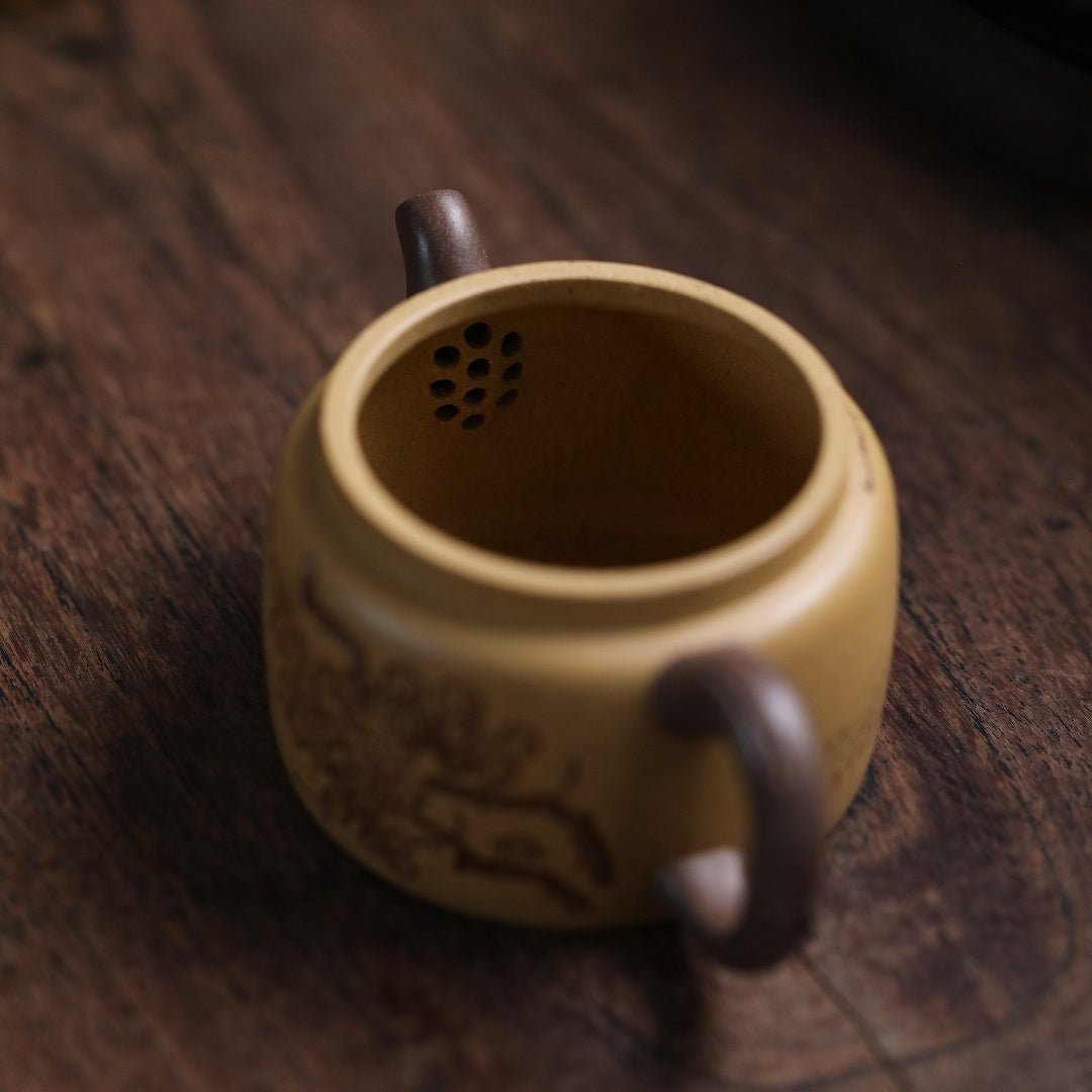 Qing Yu Mei Hua 140cc - Yixing Handmade Teapot - zycs_China