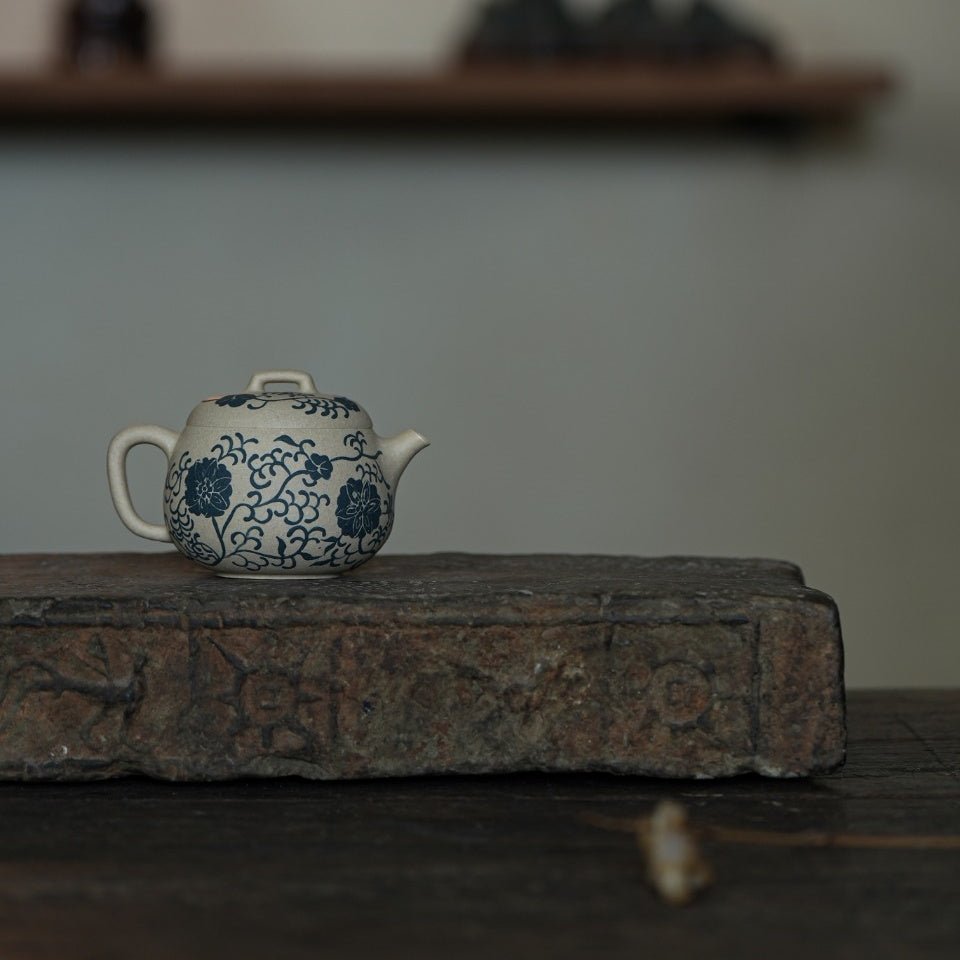 Qing Yun 130cc - Yixing Handmade Teapot - zycs_China
