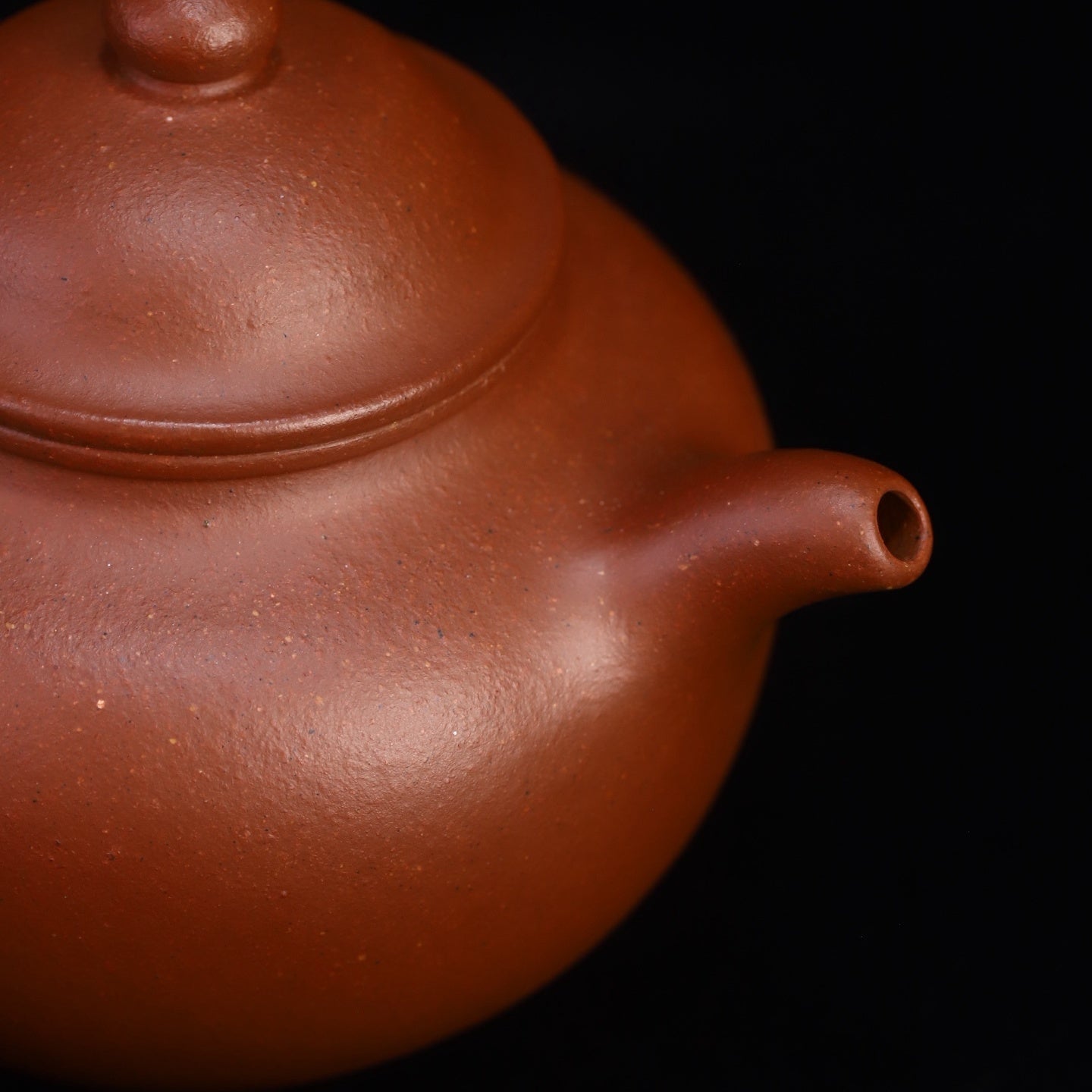 Qiu Shui 210cc - Yixing Handmade Teapot 江苏宜兴