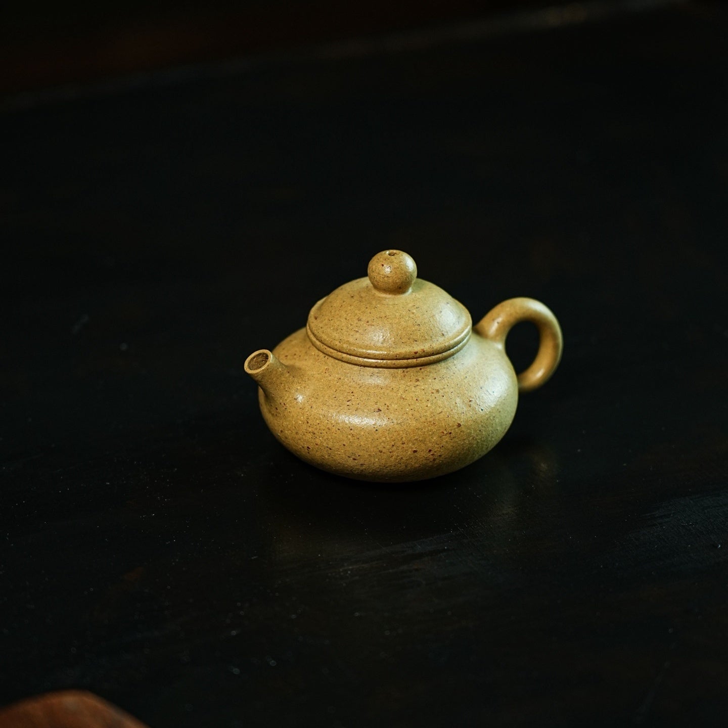 Rong Tian 100cc - Yixing Handmade Teapot - zycs_China