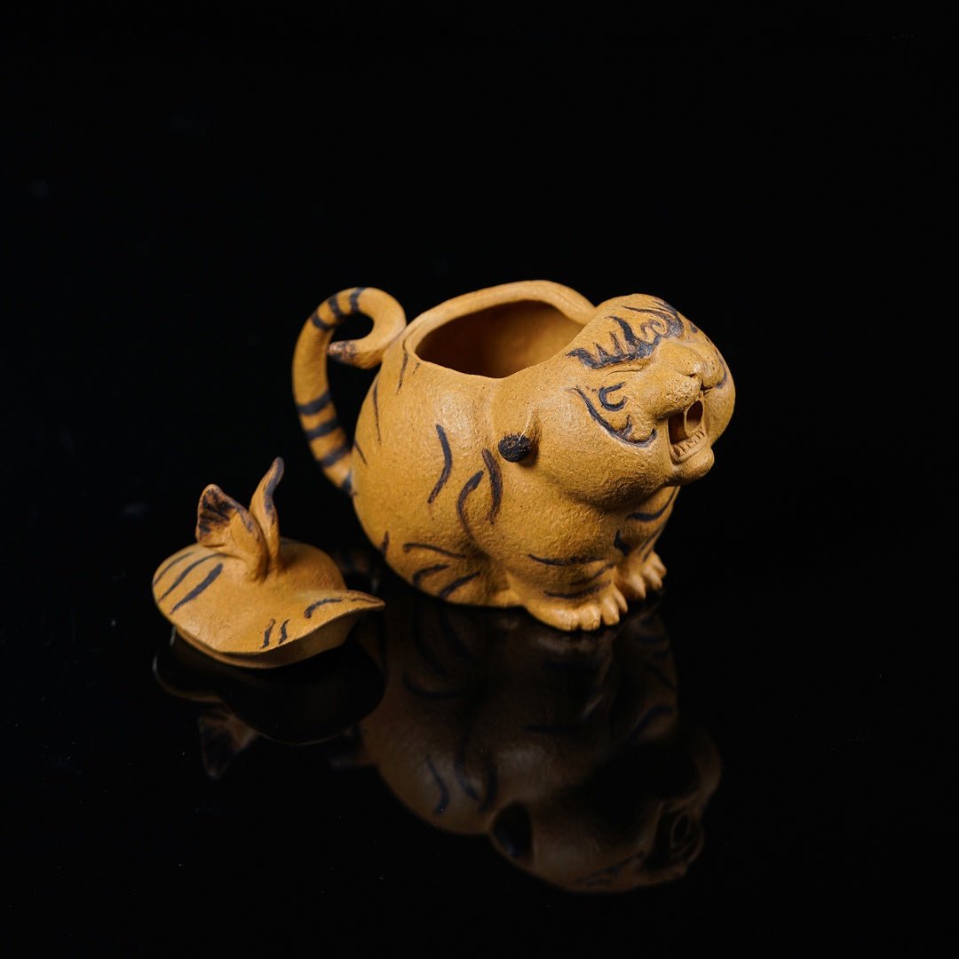 Ru Hu Tian Yi 130cc - Yixing Handmade Teapot - zycs_China