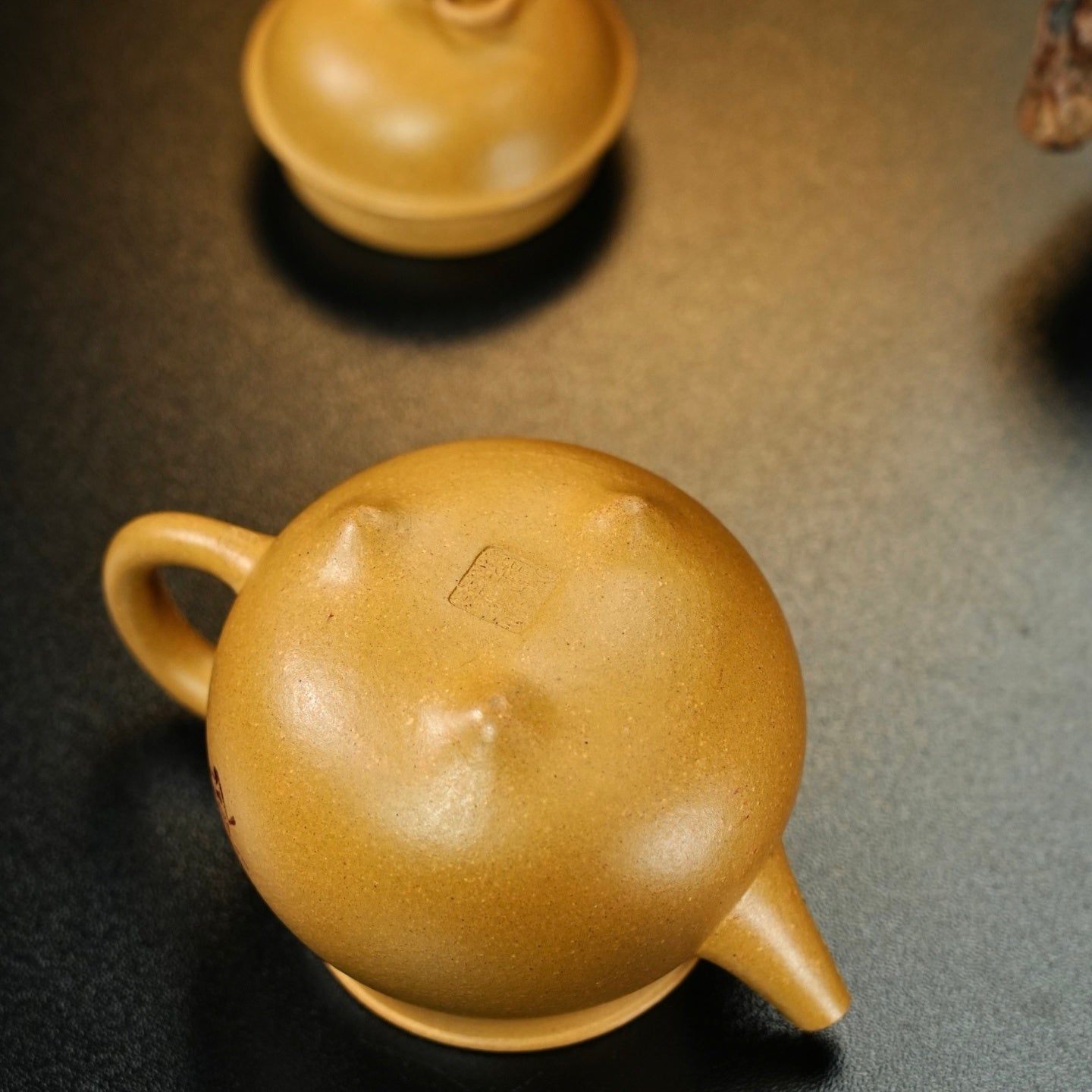 Ru Yi 140cc - Yixing Handmade Teapot - zycs_China