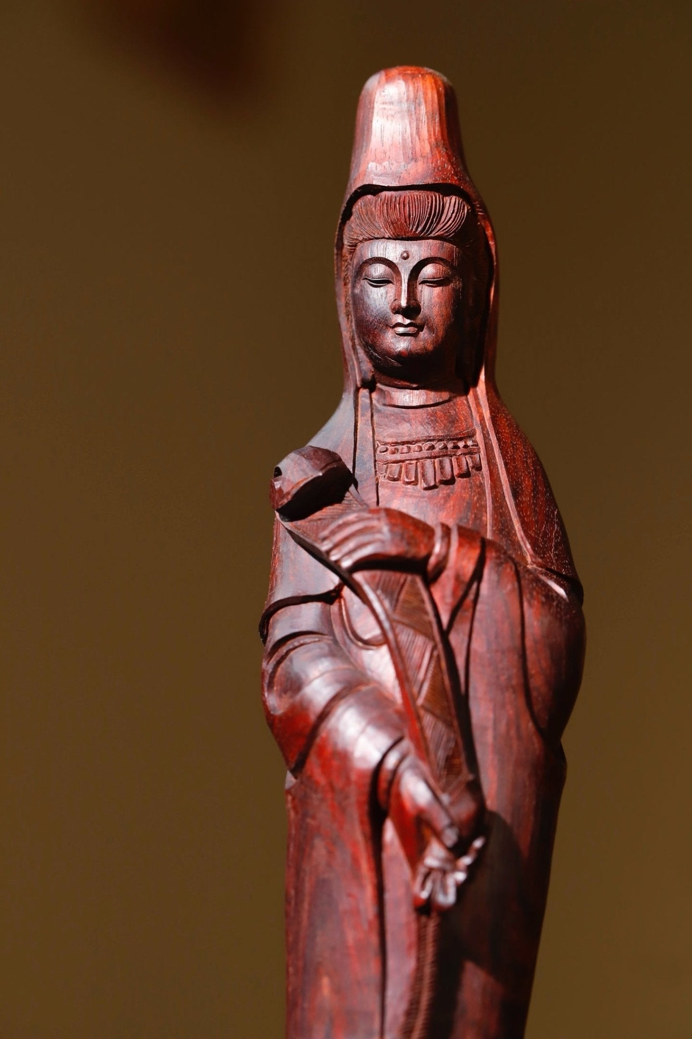 Ru Yi Guan Yin - Wood Sculpture - zycs_China