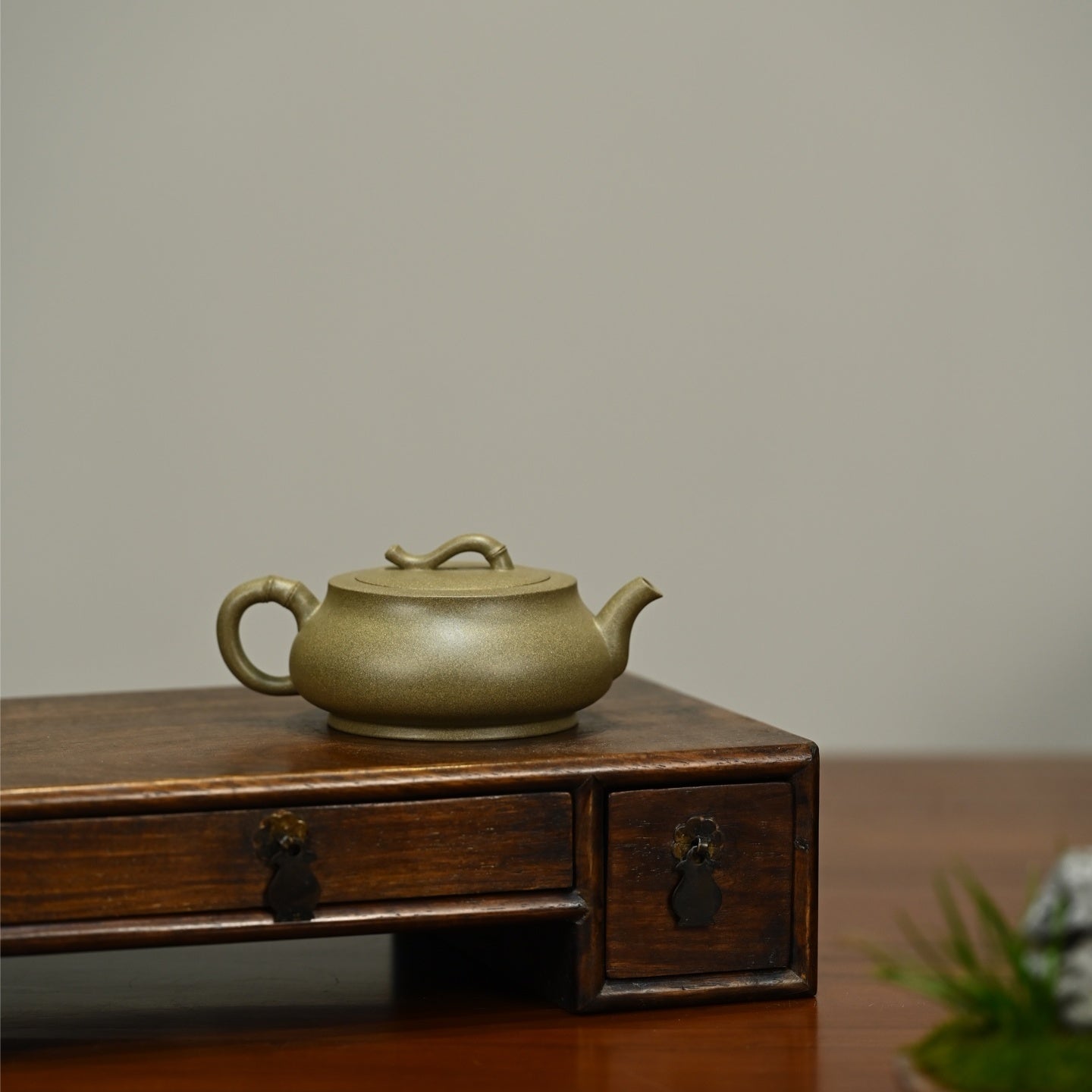 Ru Yi Ming Lu 180cc - Yixing Handmade Teapot - zycs_China