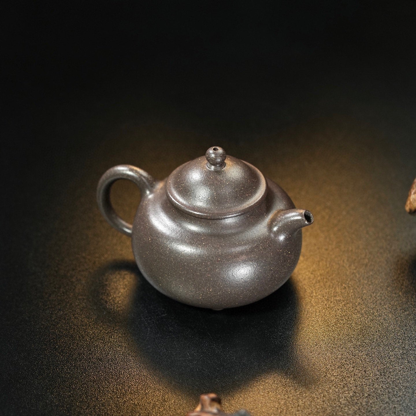 San Zu Ru Ding 150cc - Yixing Handmade Teapot 江苏宜兴