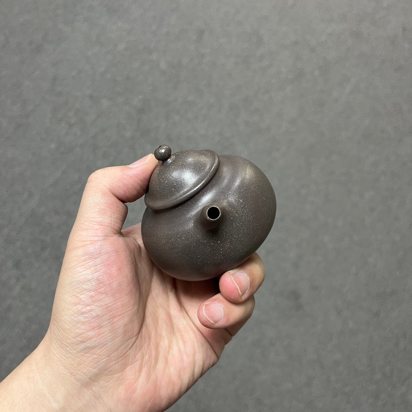San Zu Ru Ding 150cc - Yixing Handmade Teapot 江苏宜兴