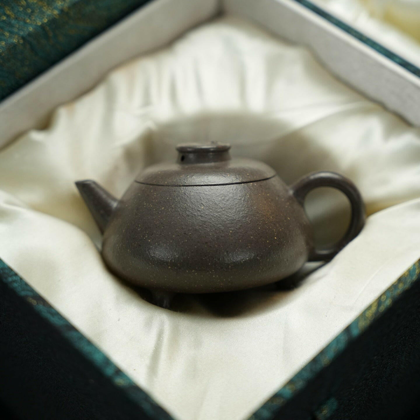 San Zu Shui Ping 140cc - Yixing Handmade Teapot - zycs_China