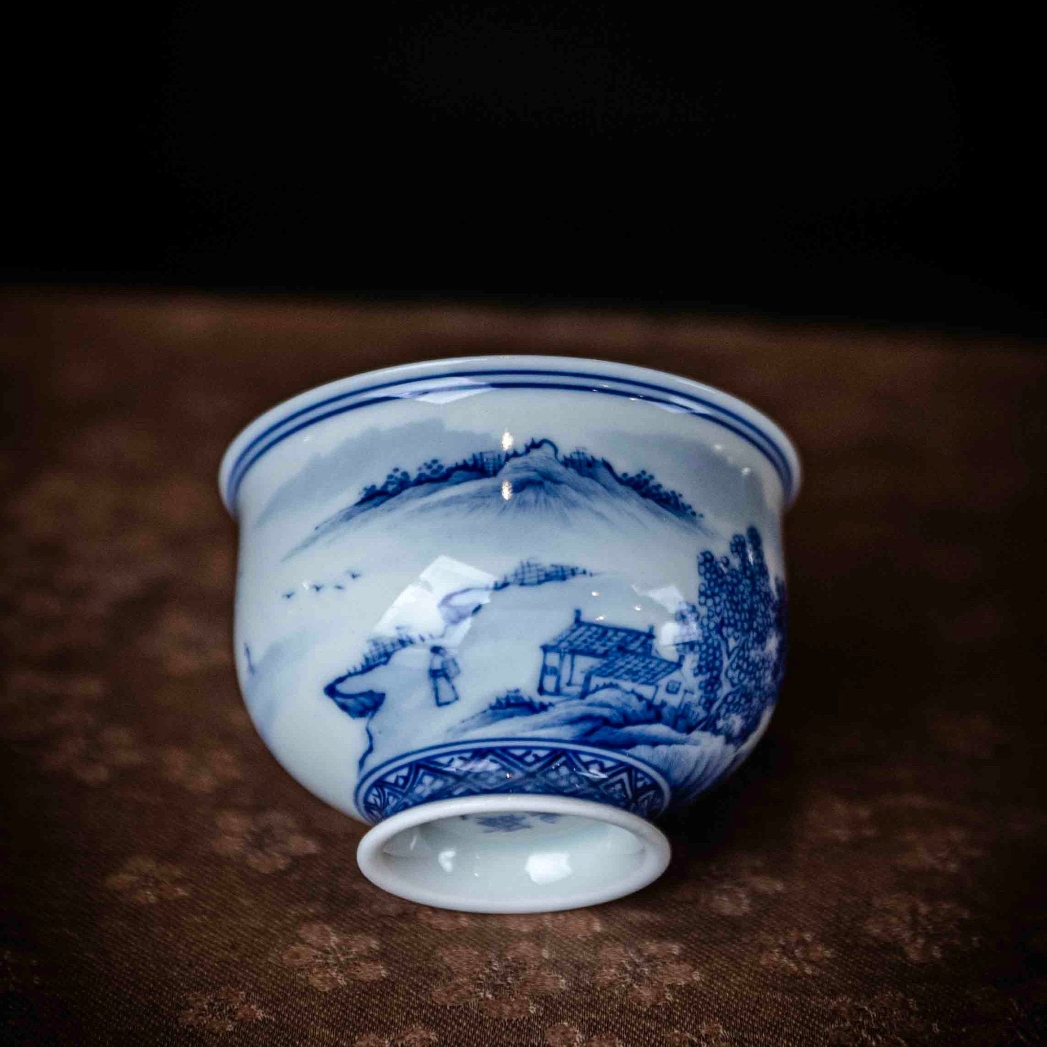 Shan Shui 110cc - Jing De Zhen Porcelain Gaiwan - zycs_China