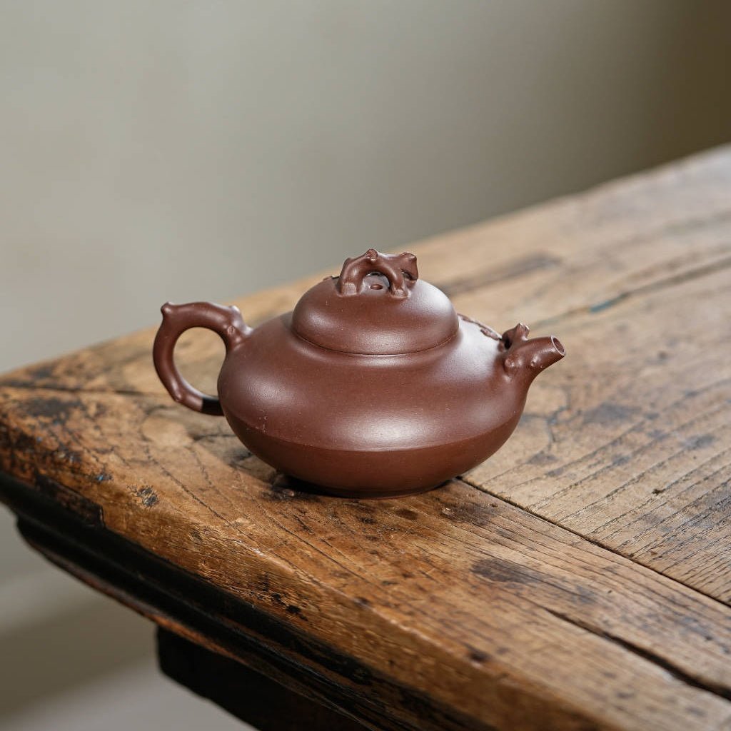 Shang He Mei 200cc - Yixing Handmade Teapot - zycs_China