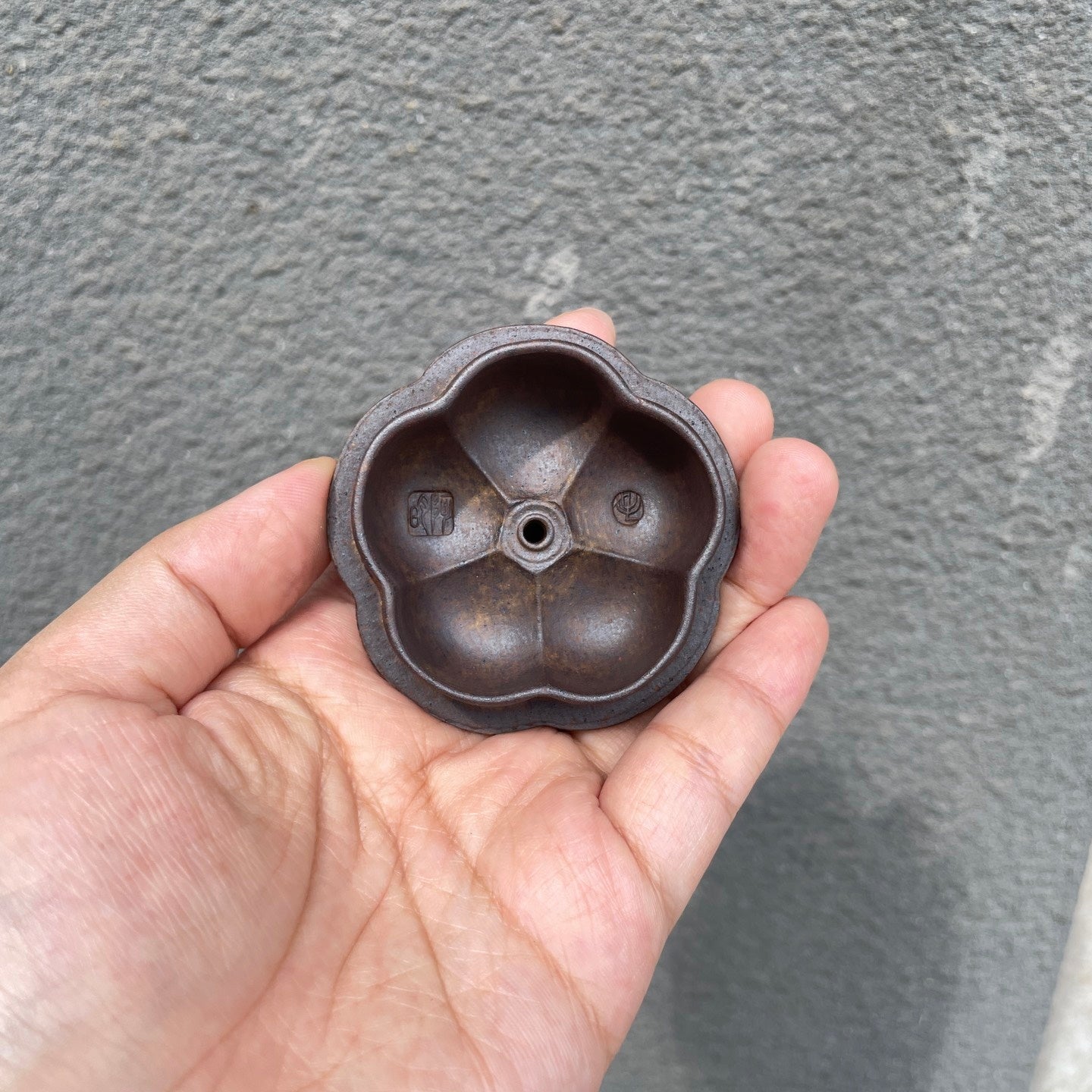 Shang He Mei 200cc - Yixing Handmade Teapot - zycs_China