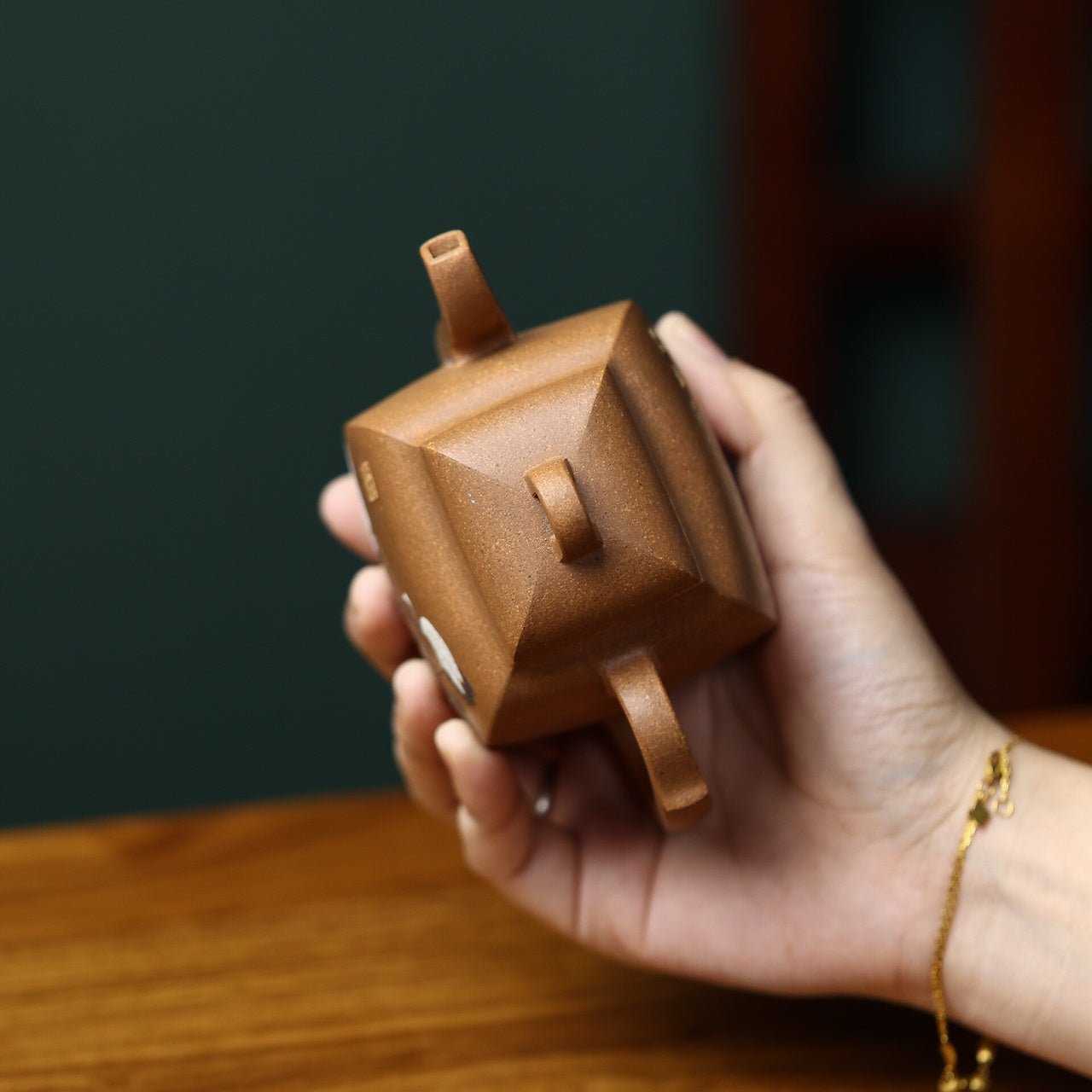 Sheng Fang 330cc - Yixing Handmade Teapot - zycs_China