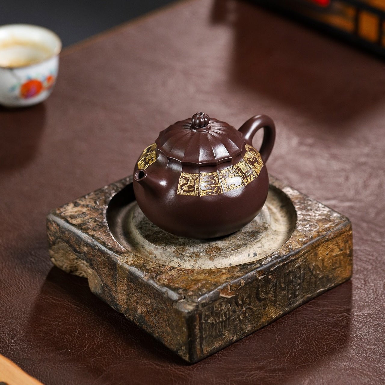 Shi Er Sheng Xiao 220cc - Yixing Handmade Teapot - zycs_China