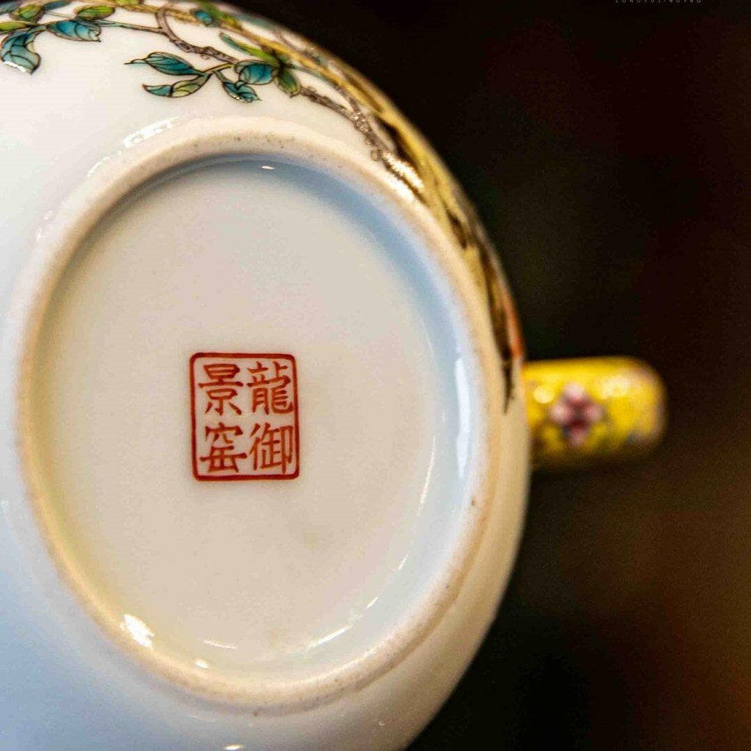 Shi Liu Xi Shi - Jing De Zhen Porcelain Teapot - zycs_China