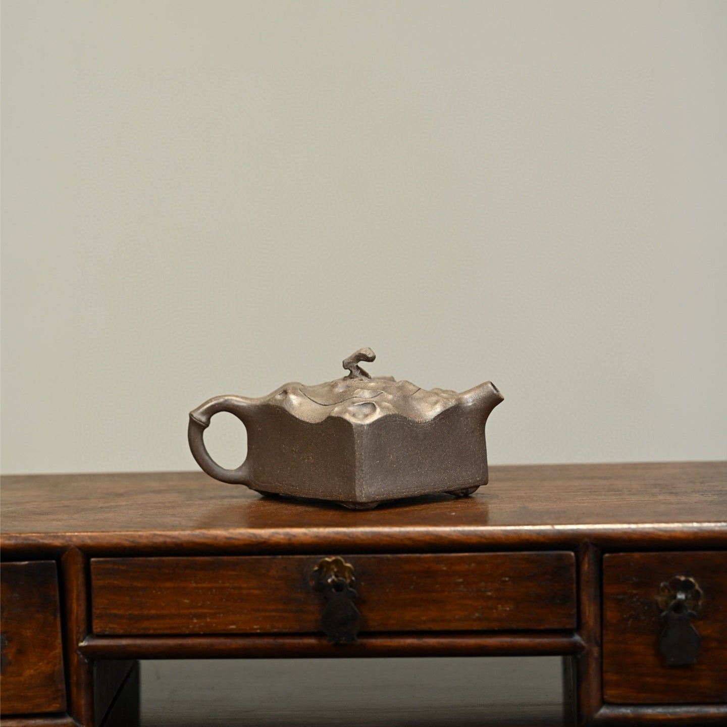 Shi Qu 100cc - Yixing Handmade Teapot - zycs_China