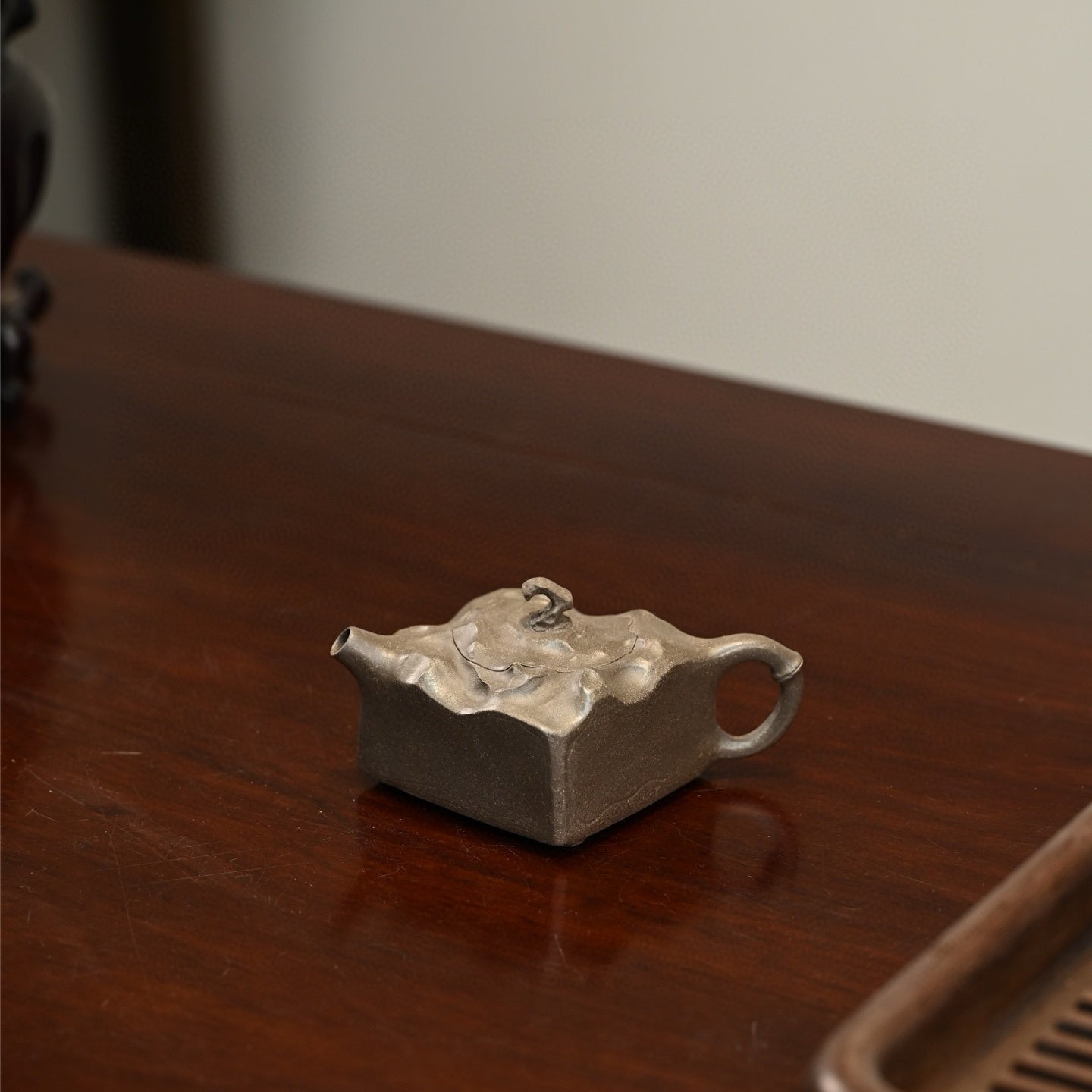 Shi Qu 100cc - Yixing Handmade Teapot - zycs_China