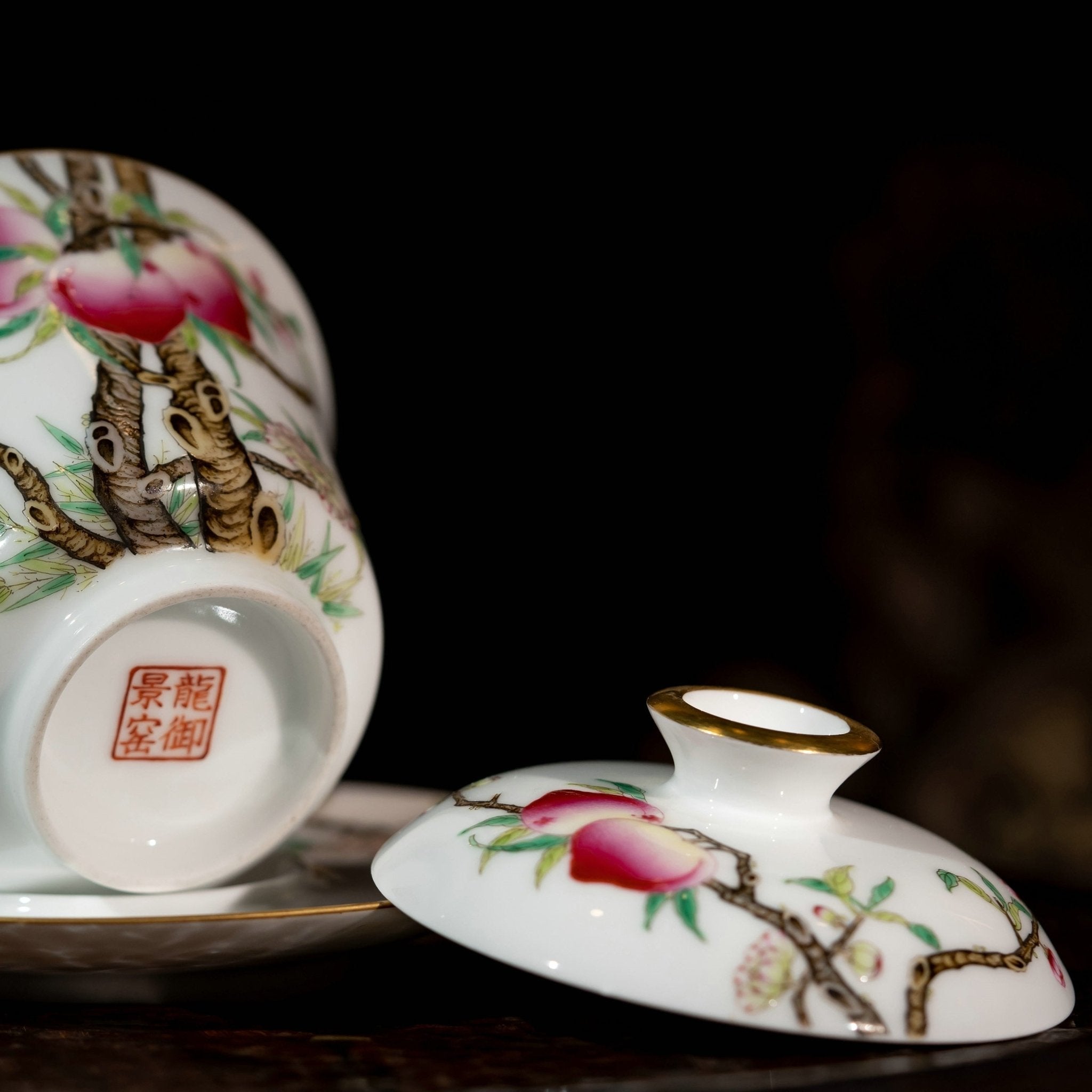 Shou Tao 200cc - Jing De Zhen Porcelain Gaiwan - zycs_China