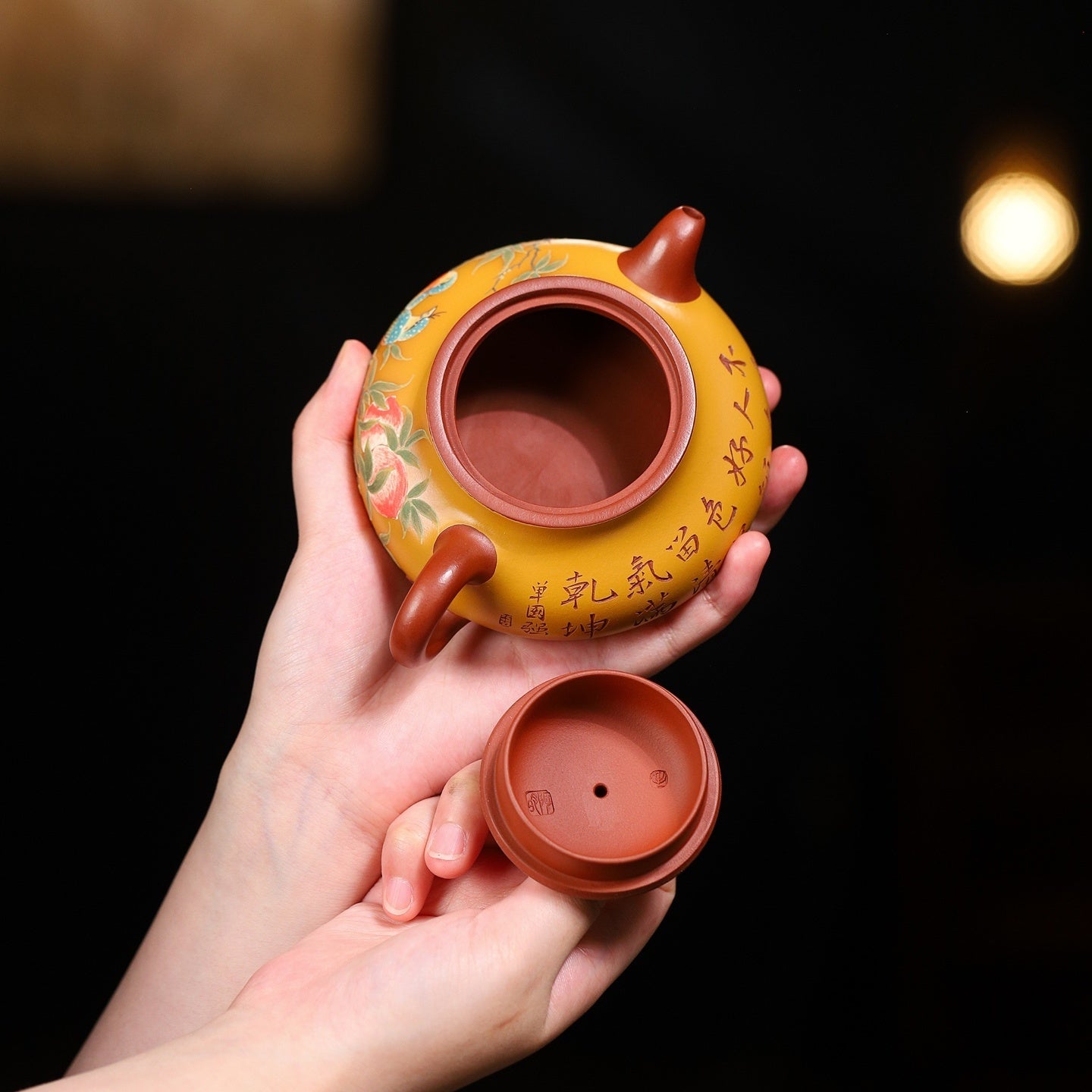 Shou Tao 200cc - Yixing Handmade Teapot - zycs_China