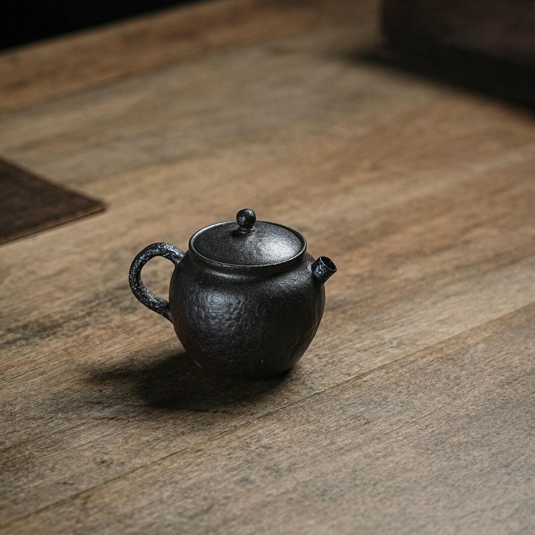 Shou Tao Hu 150cc - Yixing Handmade Teapot - zycs_China