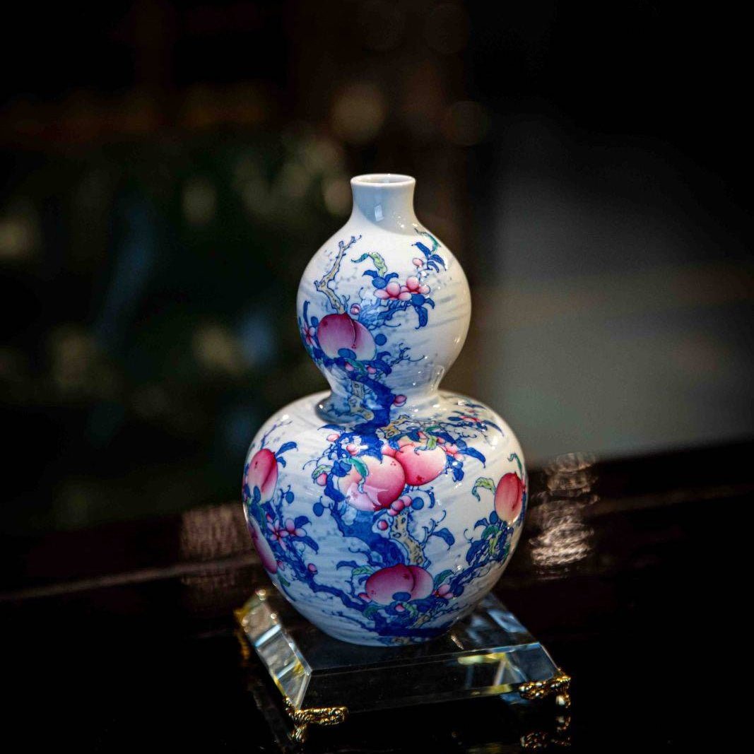 Shou Tao - Jing De Zhen Porcelain Vase - zycs_China