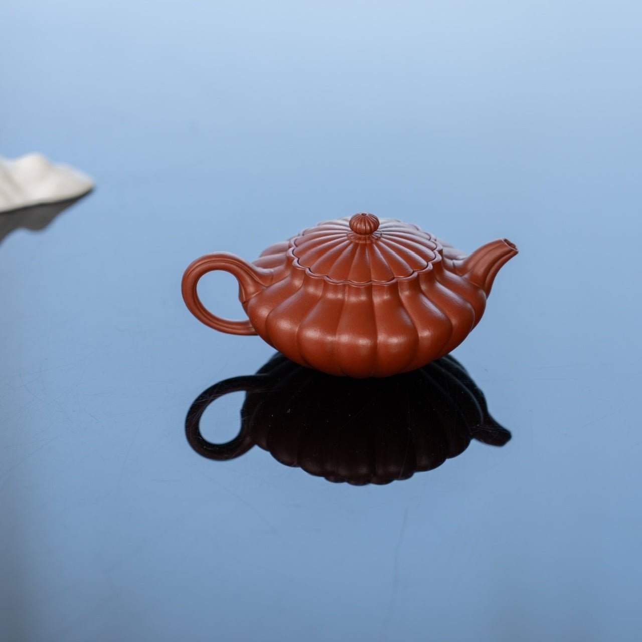 Shu He 140cc - Yixing Handmade Teapot 江苏宜兴