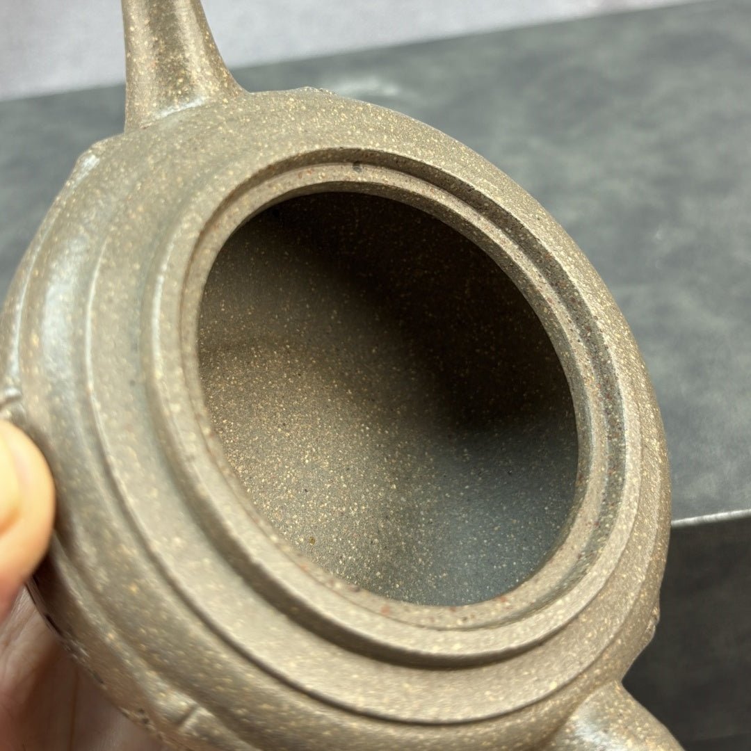 Shu Zhu Xiang Yun 200cc - Yixing Handmade Teapot - zycs_China