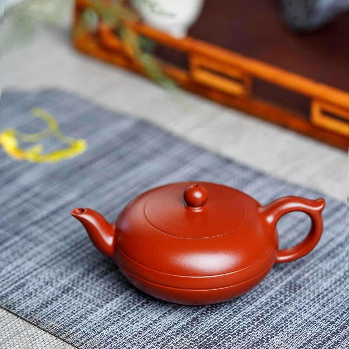 Shuang Xian Bian Zhu 150cc - Yixing Handmade Teapot - zycs_China
