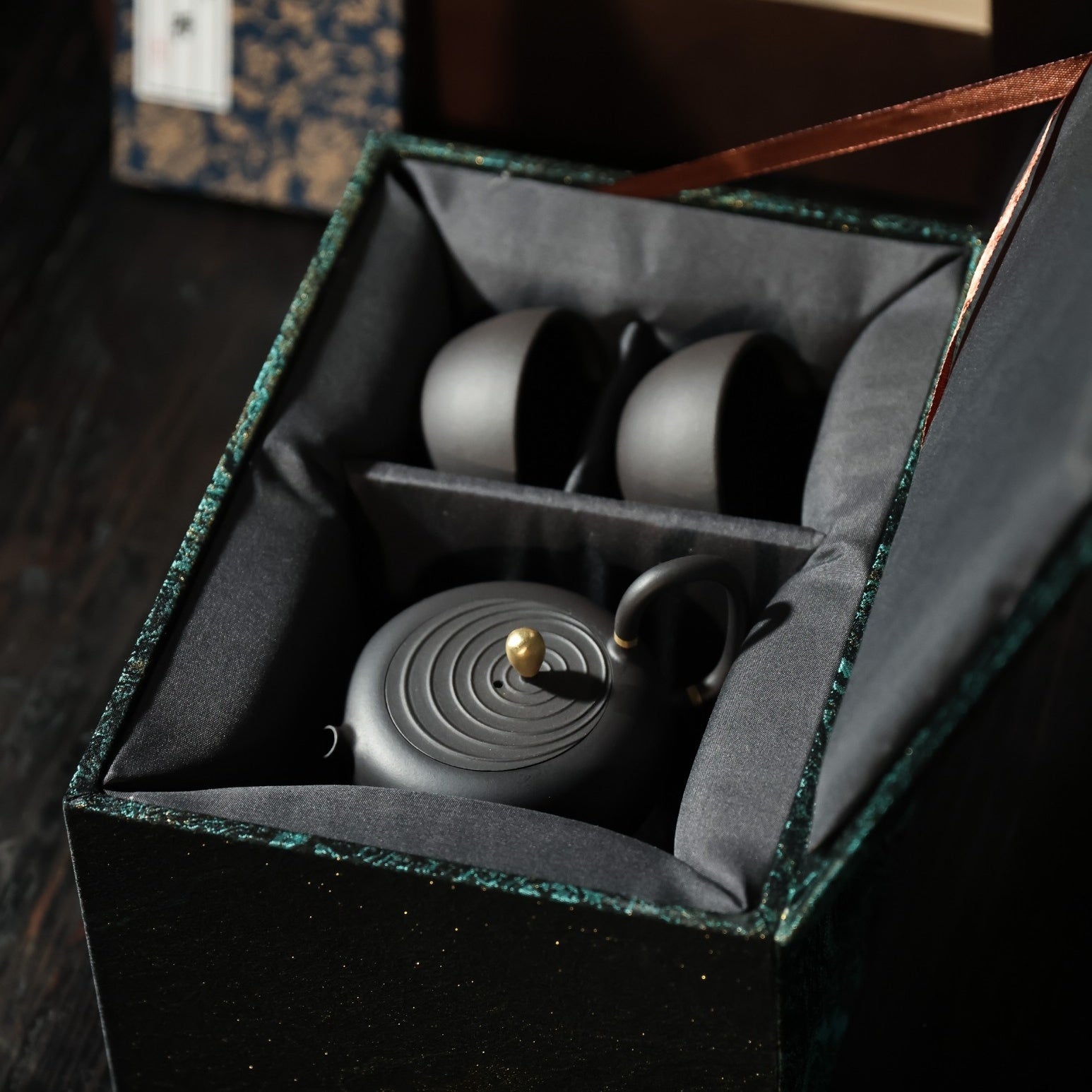 Shui Di Xi Shi 130cc - Yixing Handmade Teapot - zycs_China