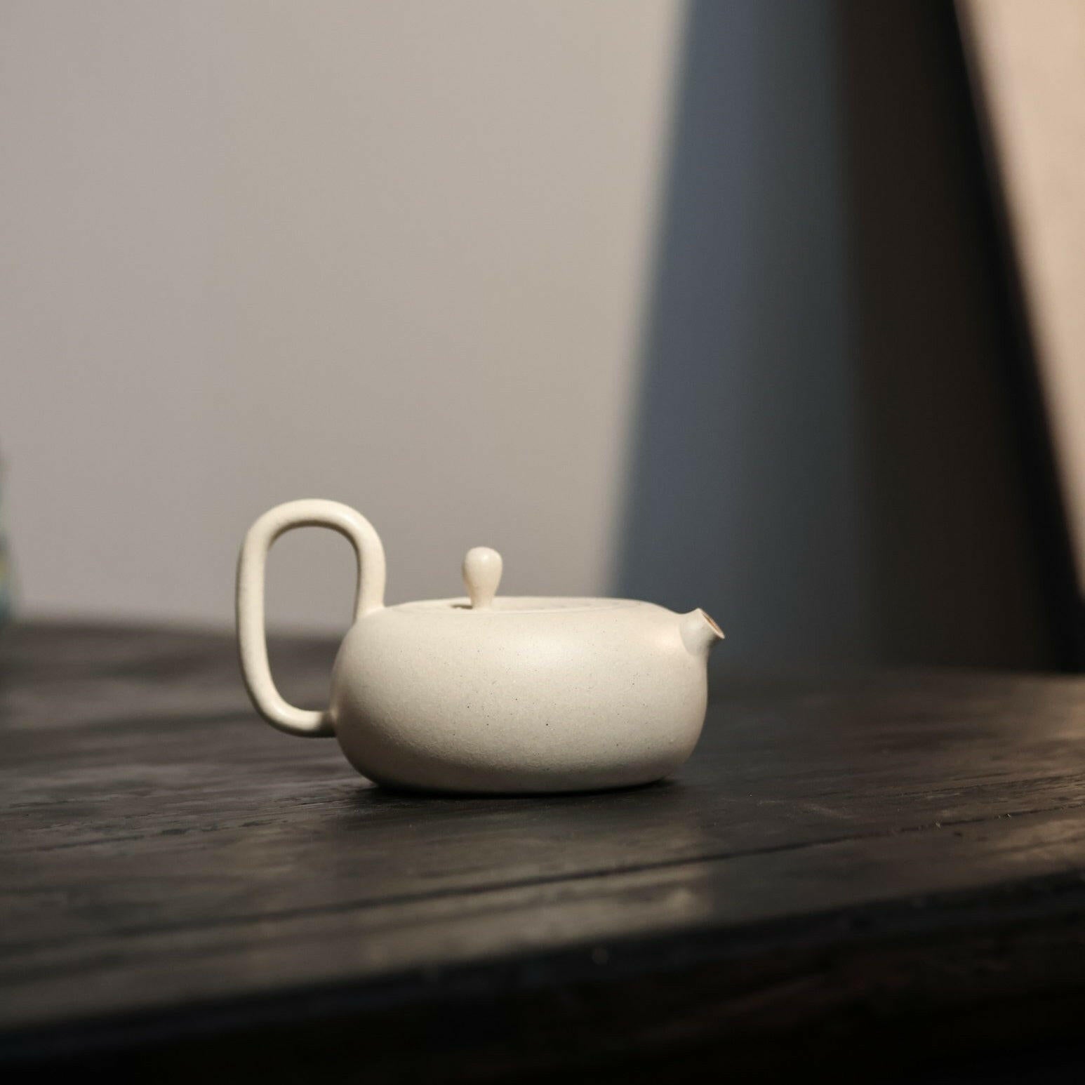 Shui Di Xi Shi 150cc - Yixing Handmade Teapot - zycs_China