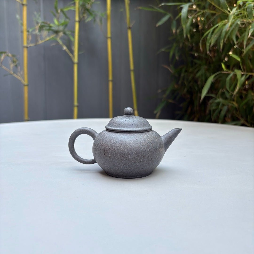 Shui Ping 150cc - Yixing Handmade Teapot 江苏宜兴