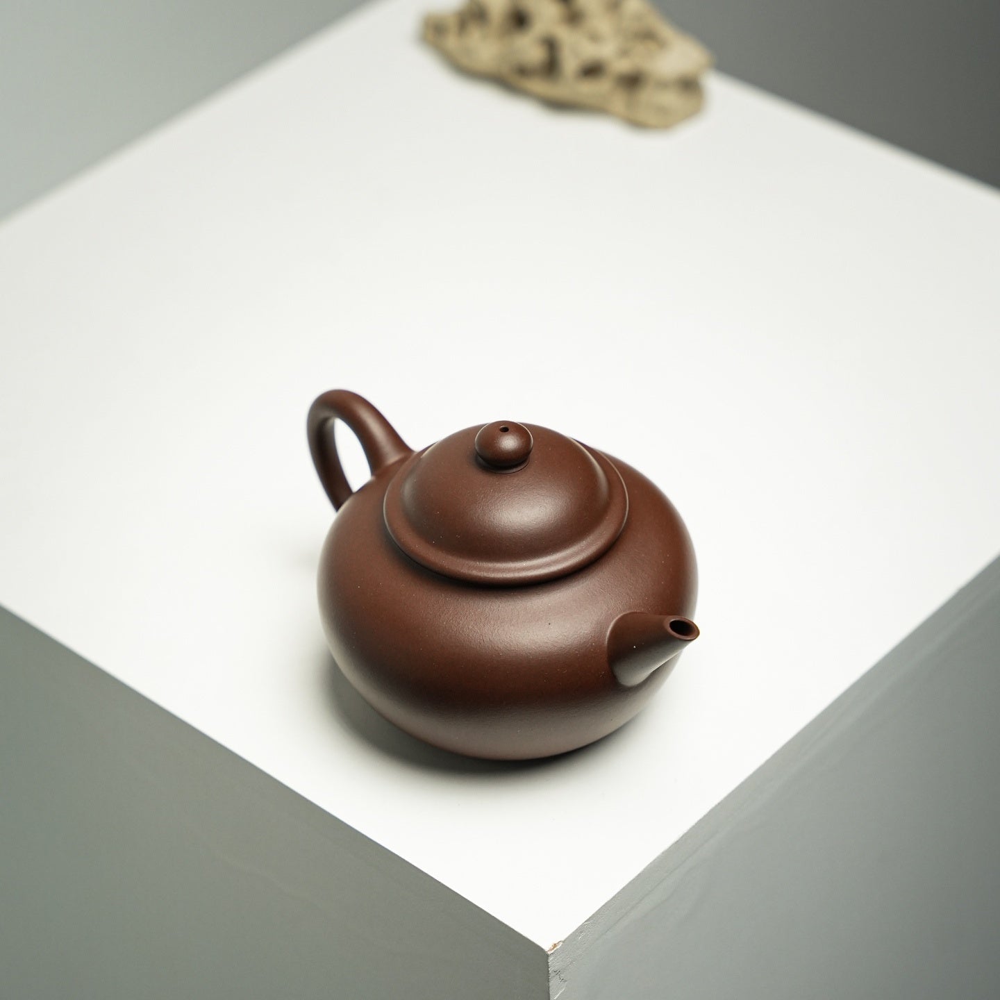 Shui Ping 200cc - Yixing Handmade Teapot - zycs_China