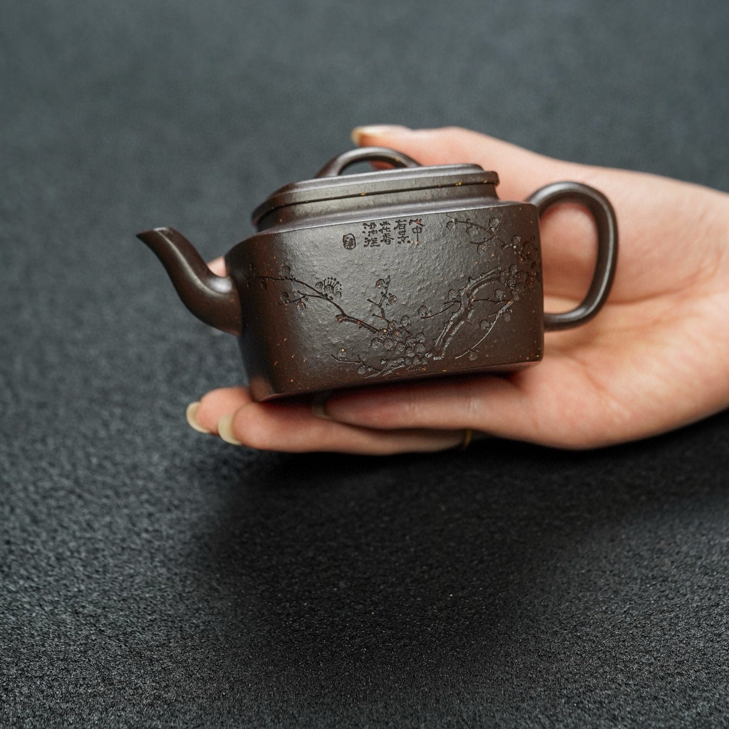 Si Fang Bao Xiang 180cc - Yixing Handmade Teapot - zycs_China
