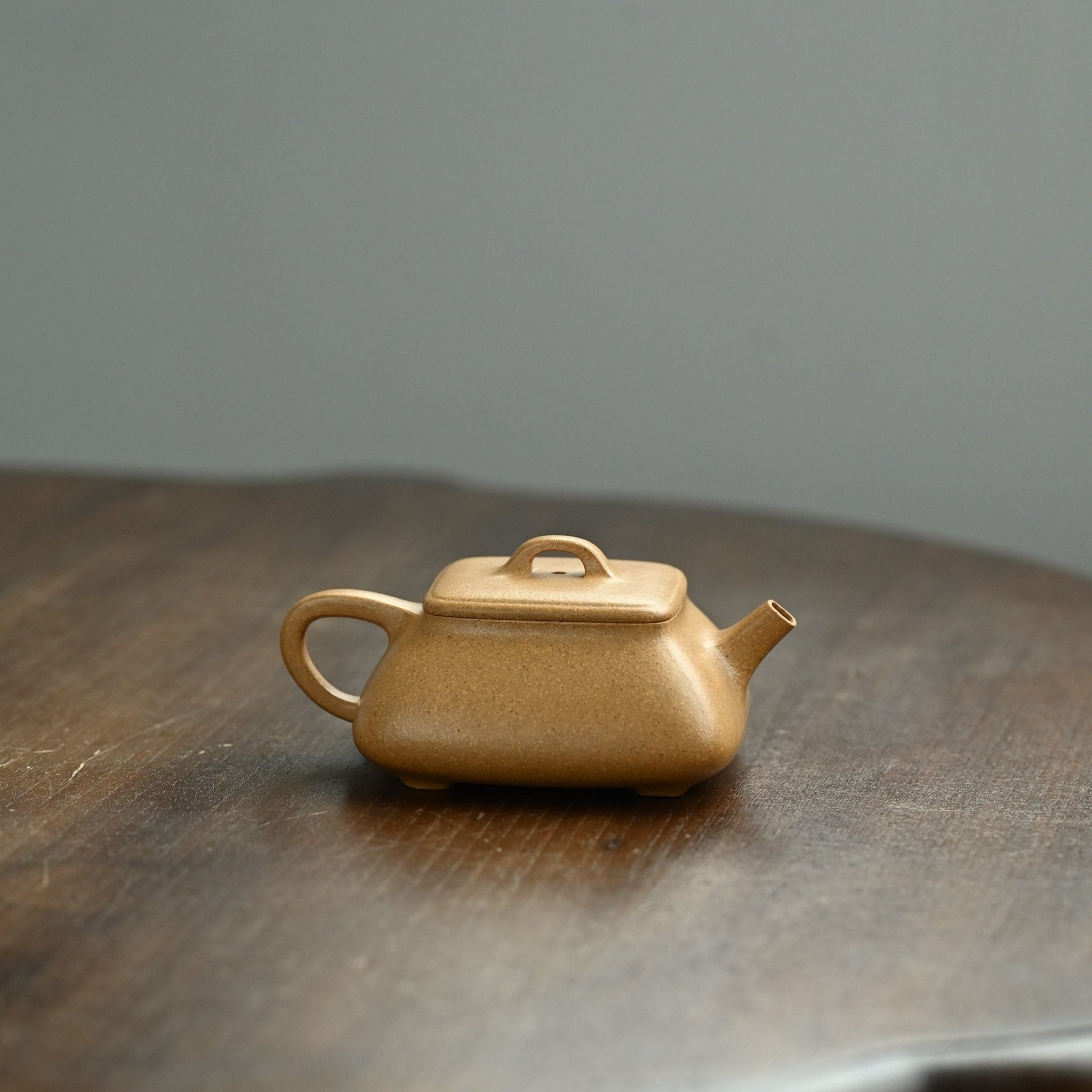 Si Fang Piao 160cc - Yixing Handmade Teapot - zycs_China