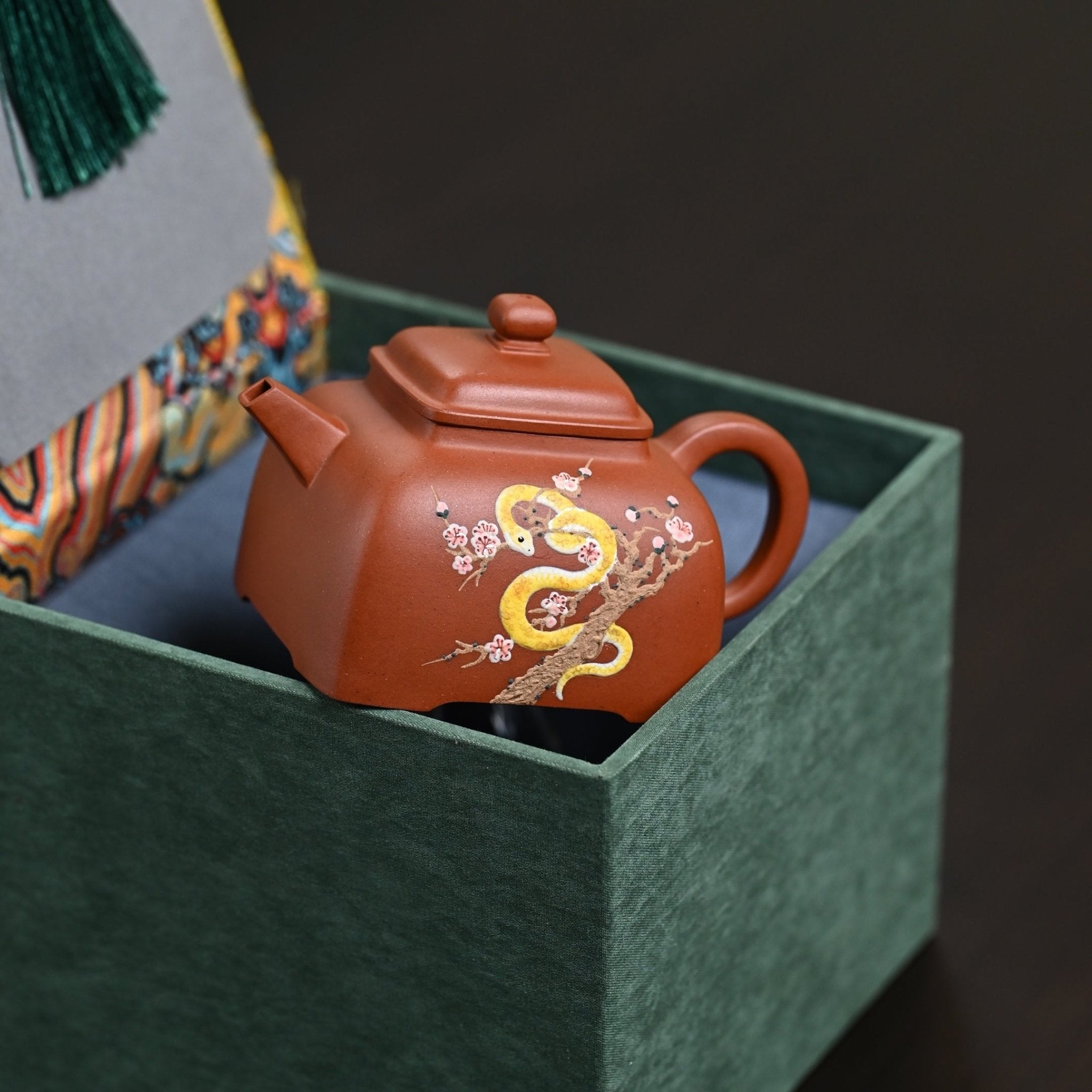Si Fang Tan Ran 180cc - Yixing Handmade Teapot - zycs_China