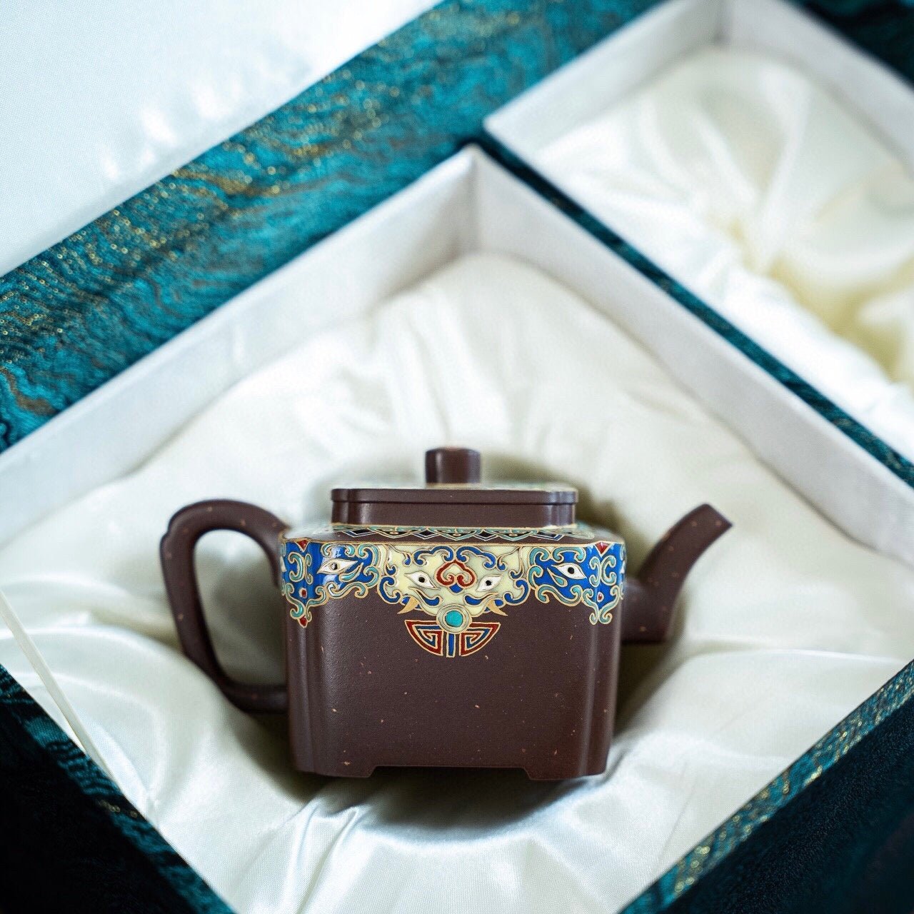 Si Fang Tong Chun 180cc - Yixing Handmade Teapot - zycs_China