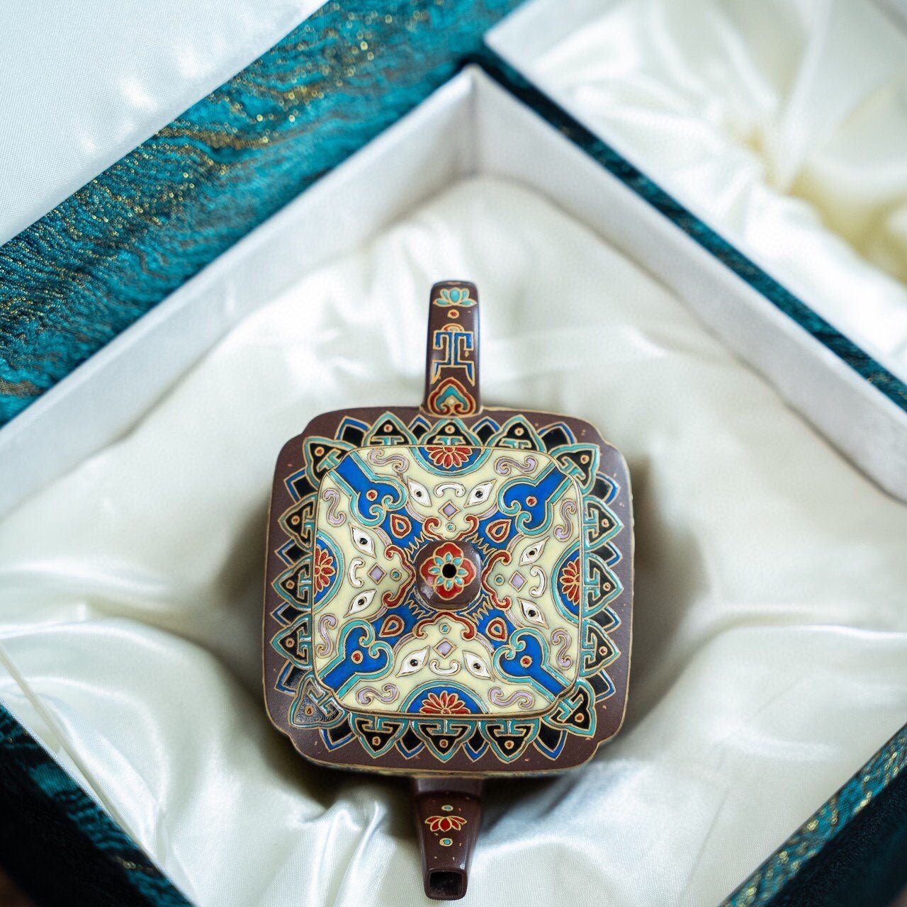 Si Fang Tong Chun 180cc - Yixing Handmade Teapot - zycs_China